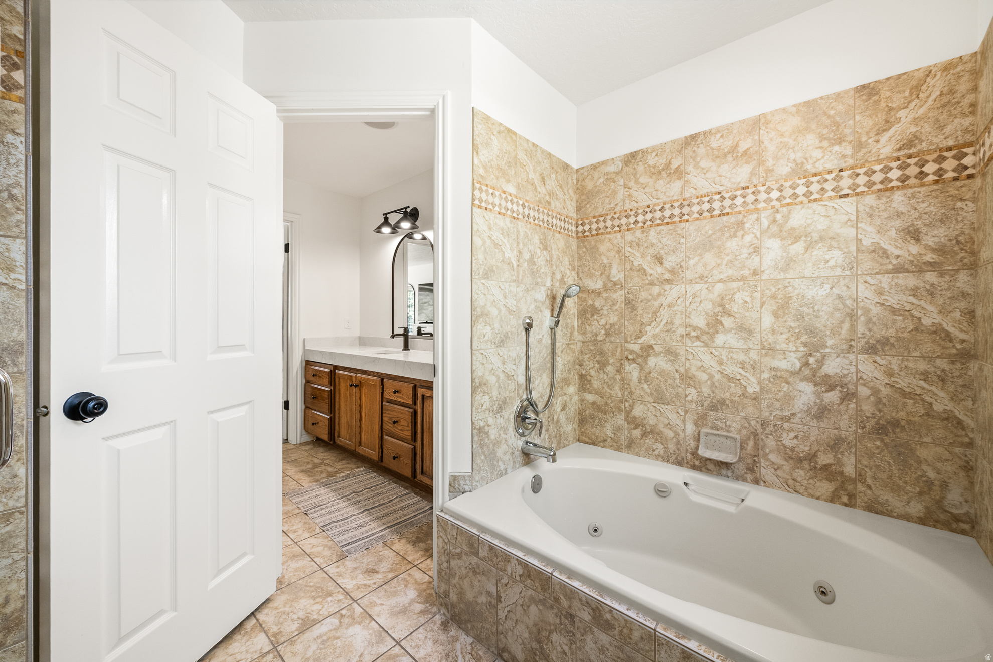 main property photo 78