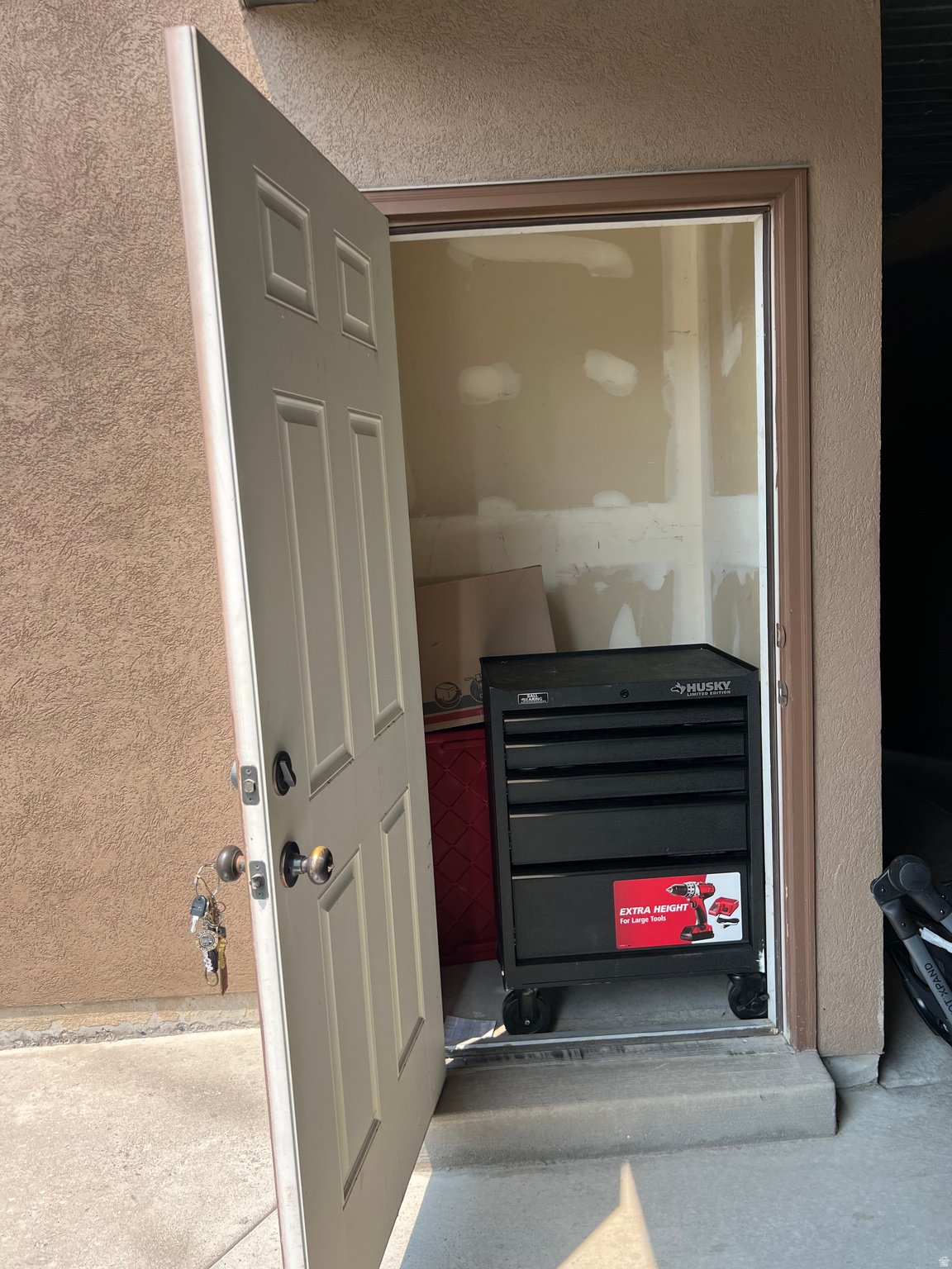main property photo 19
