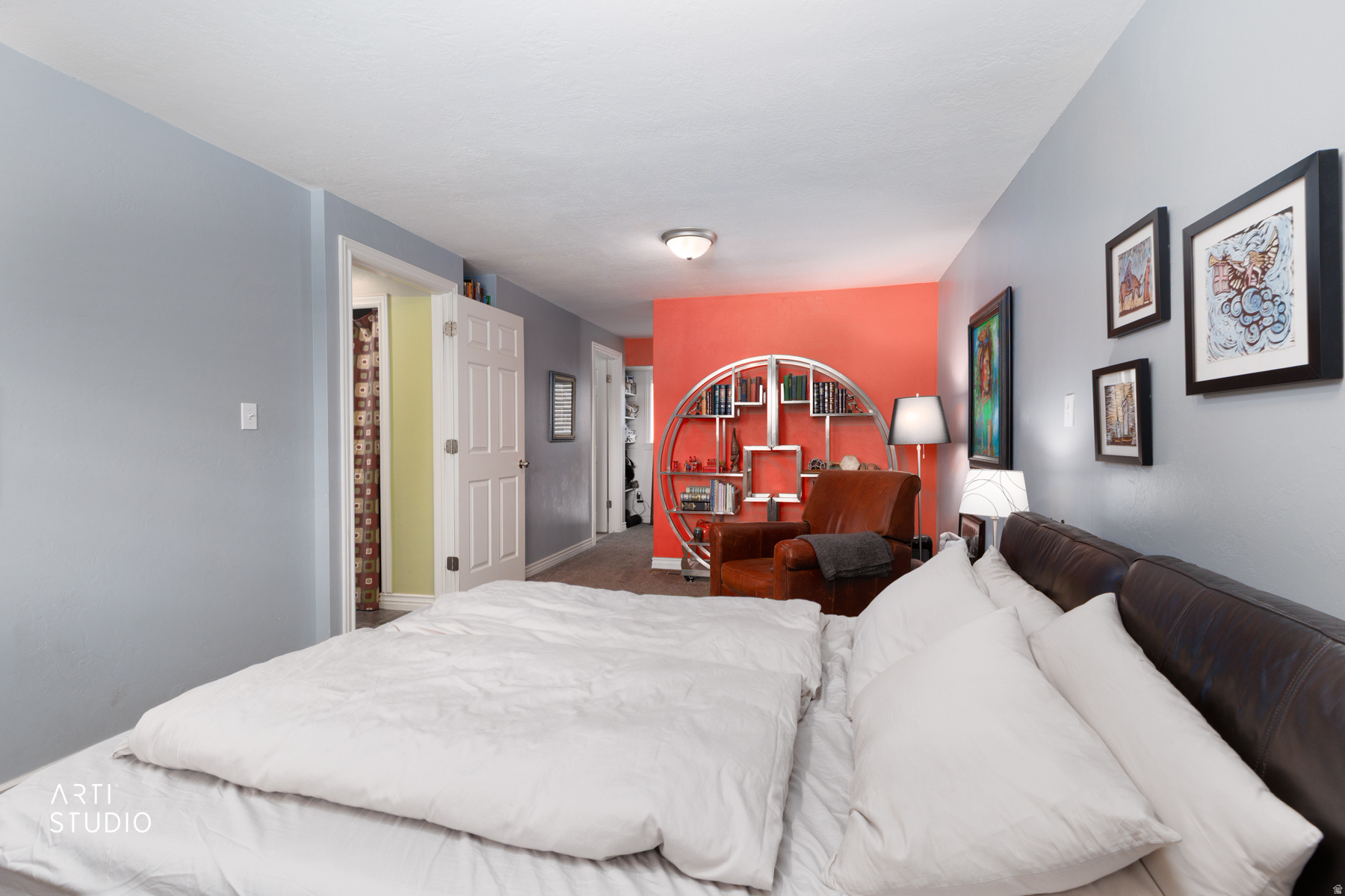 main property photo 14