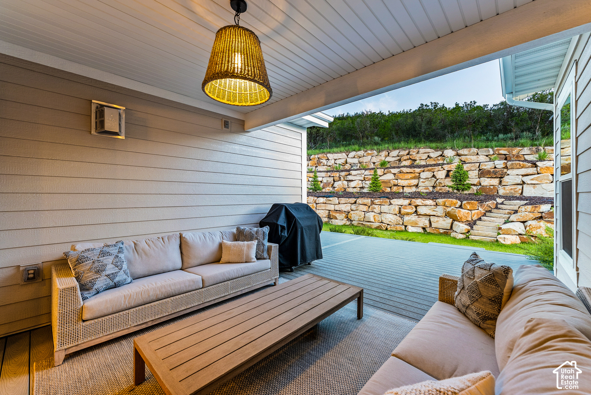 main property photo 67