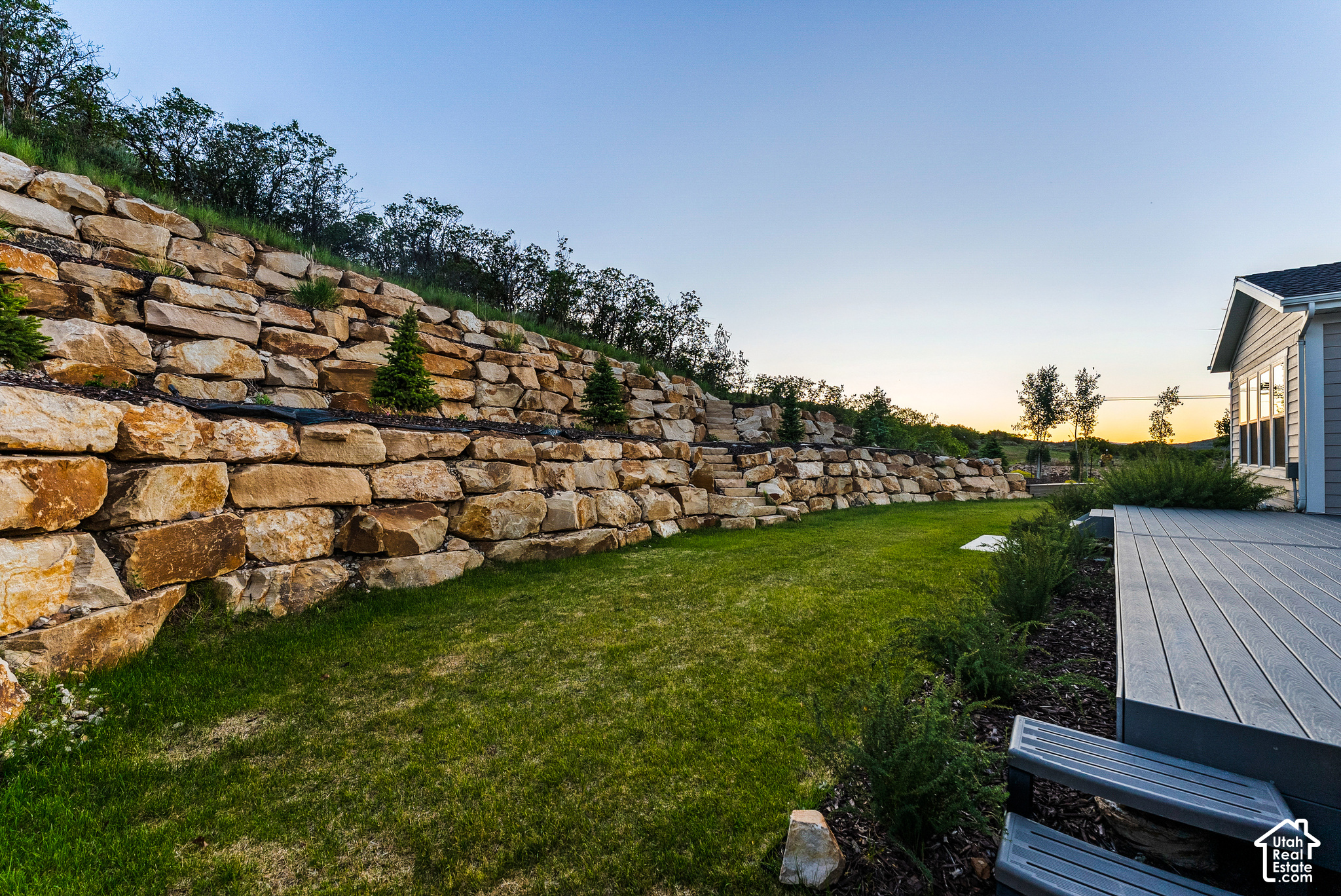 main property photo 70