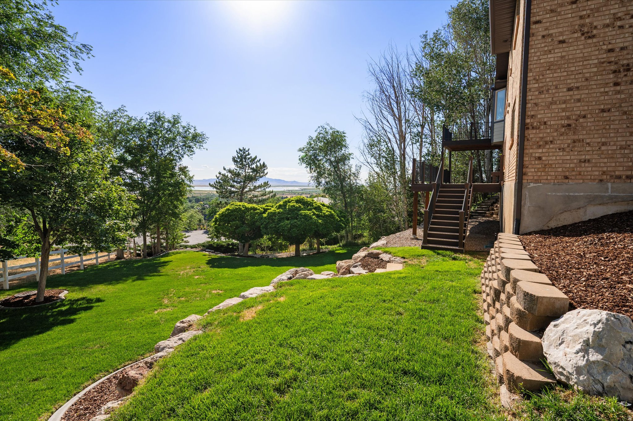 main property photo 76