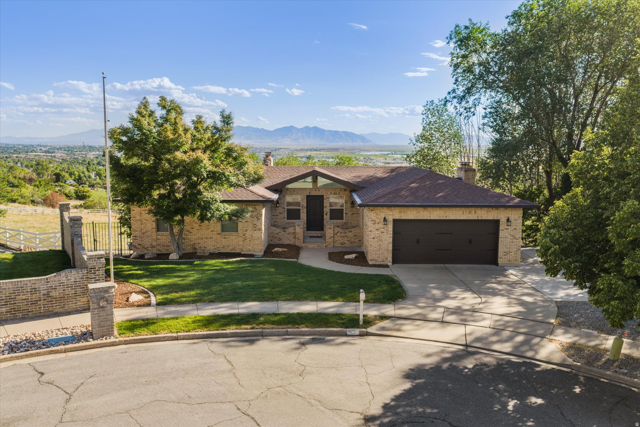 main property photo 83
