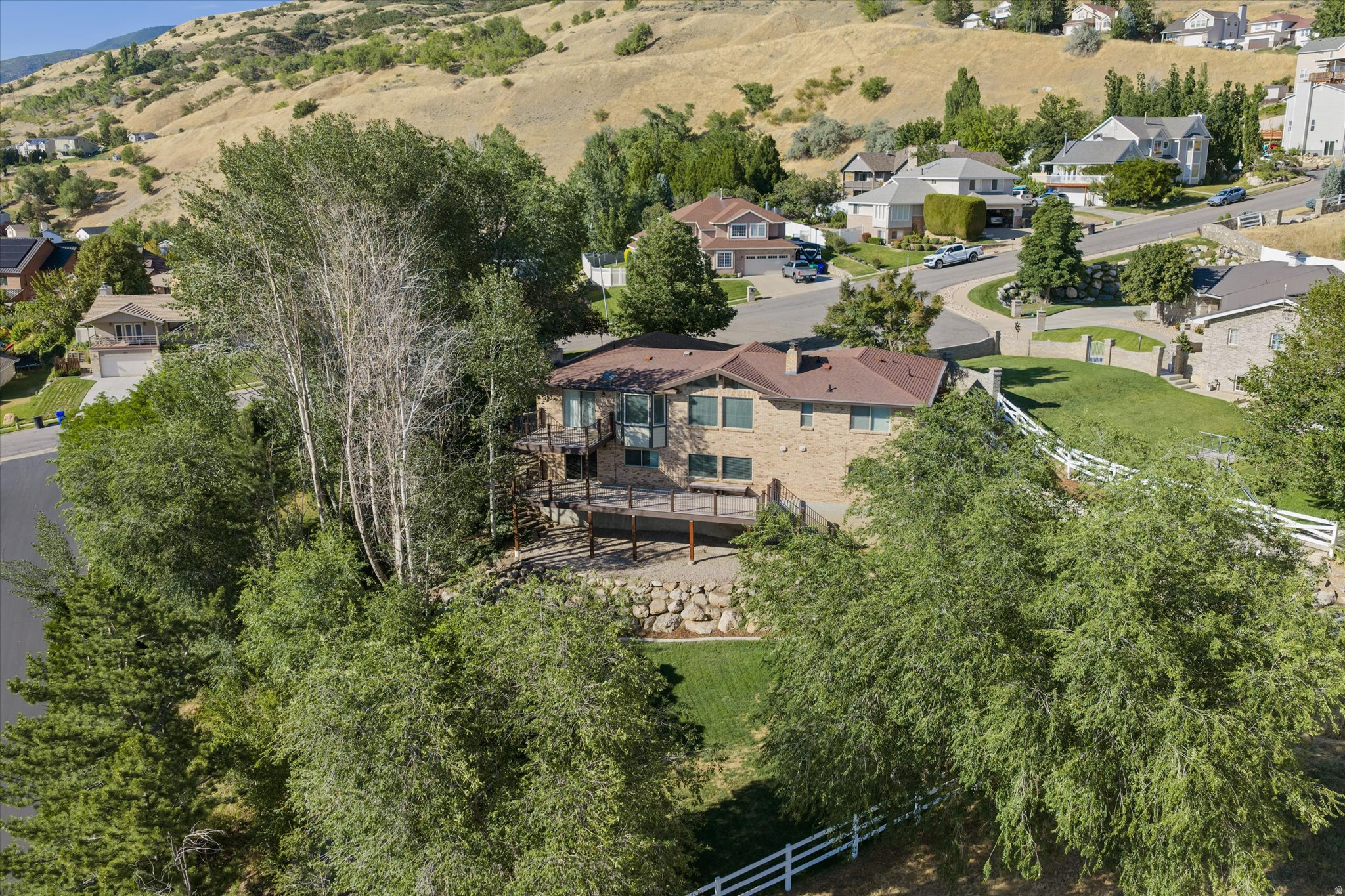 main property photo 86