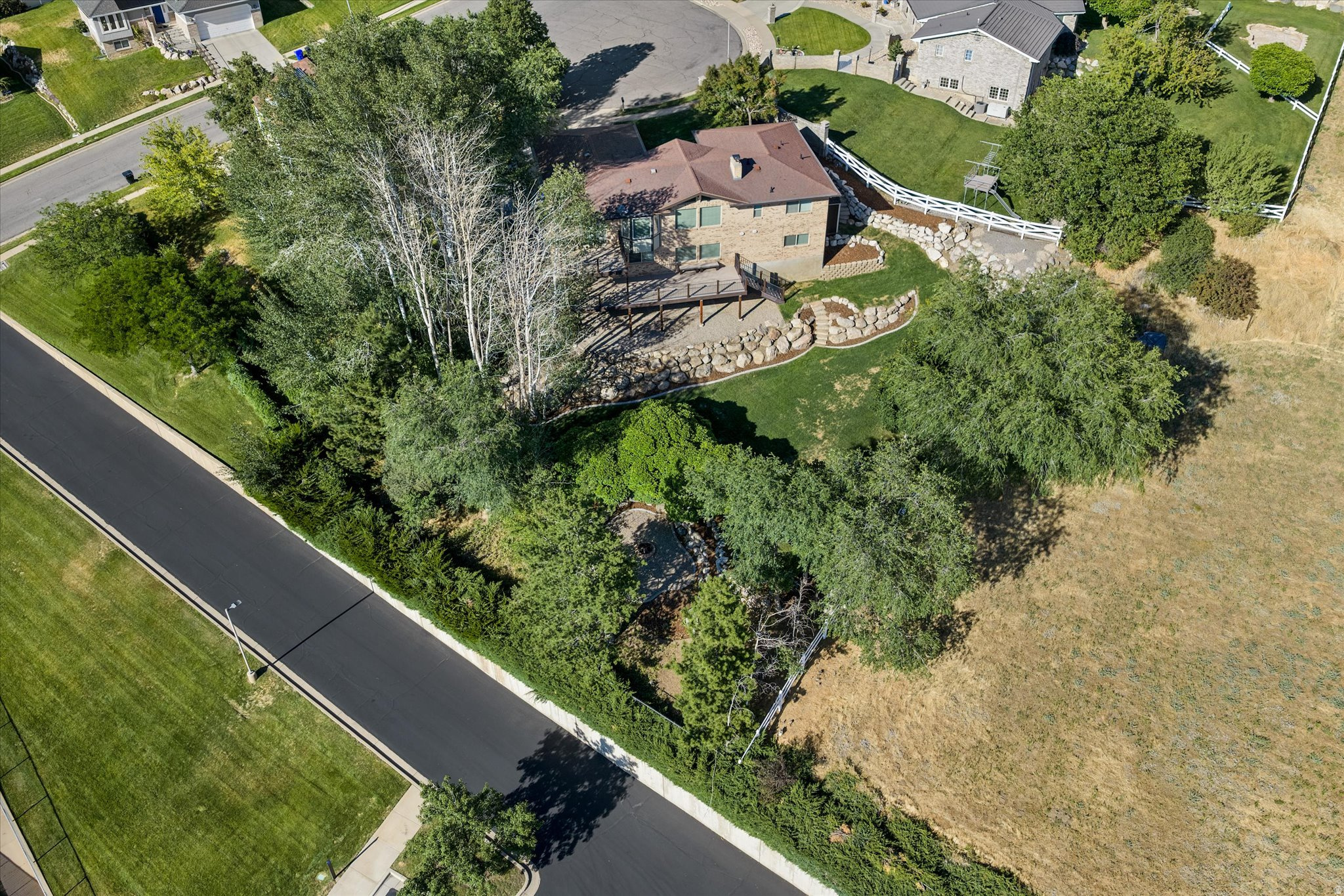 main property photo 88