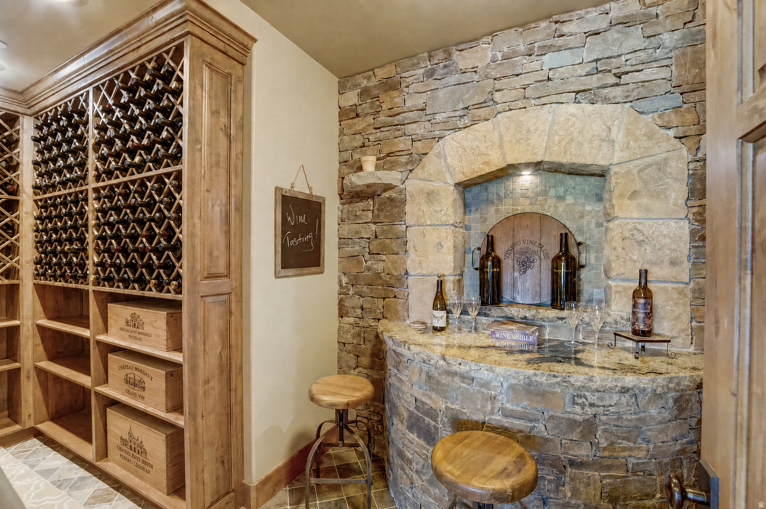 main property photo 45