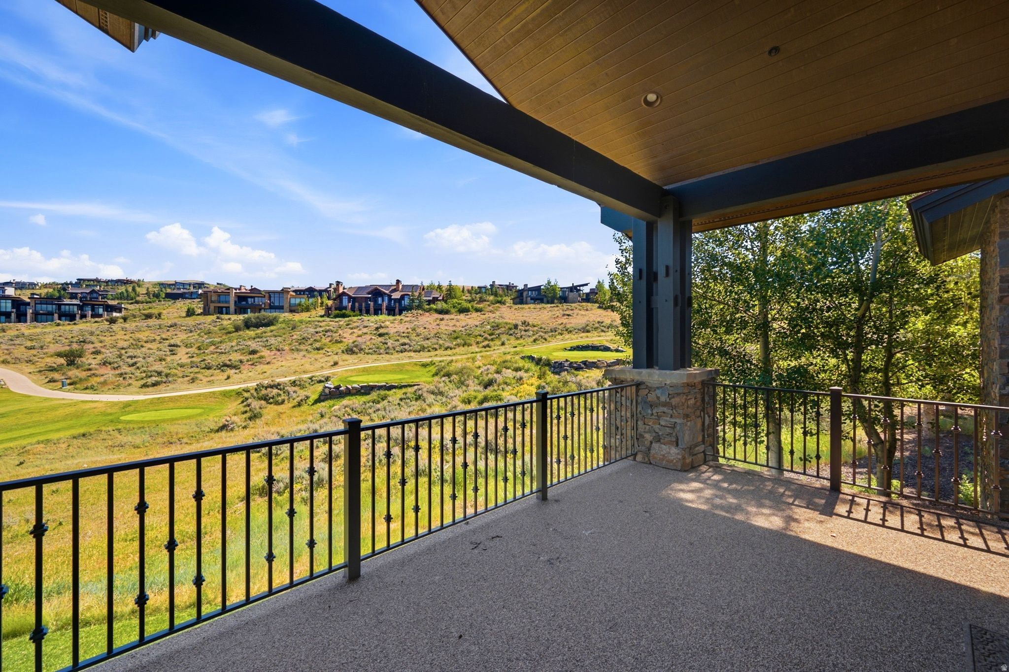 main property photo 49