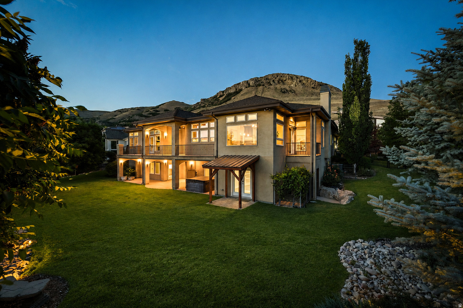main property photo 37