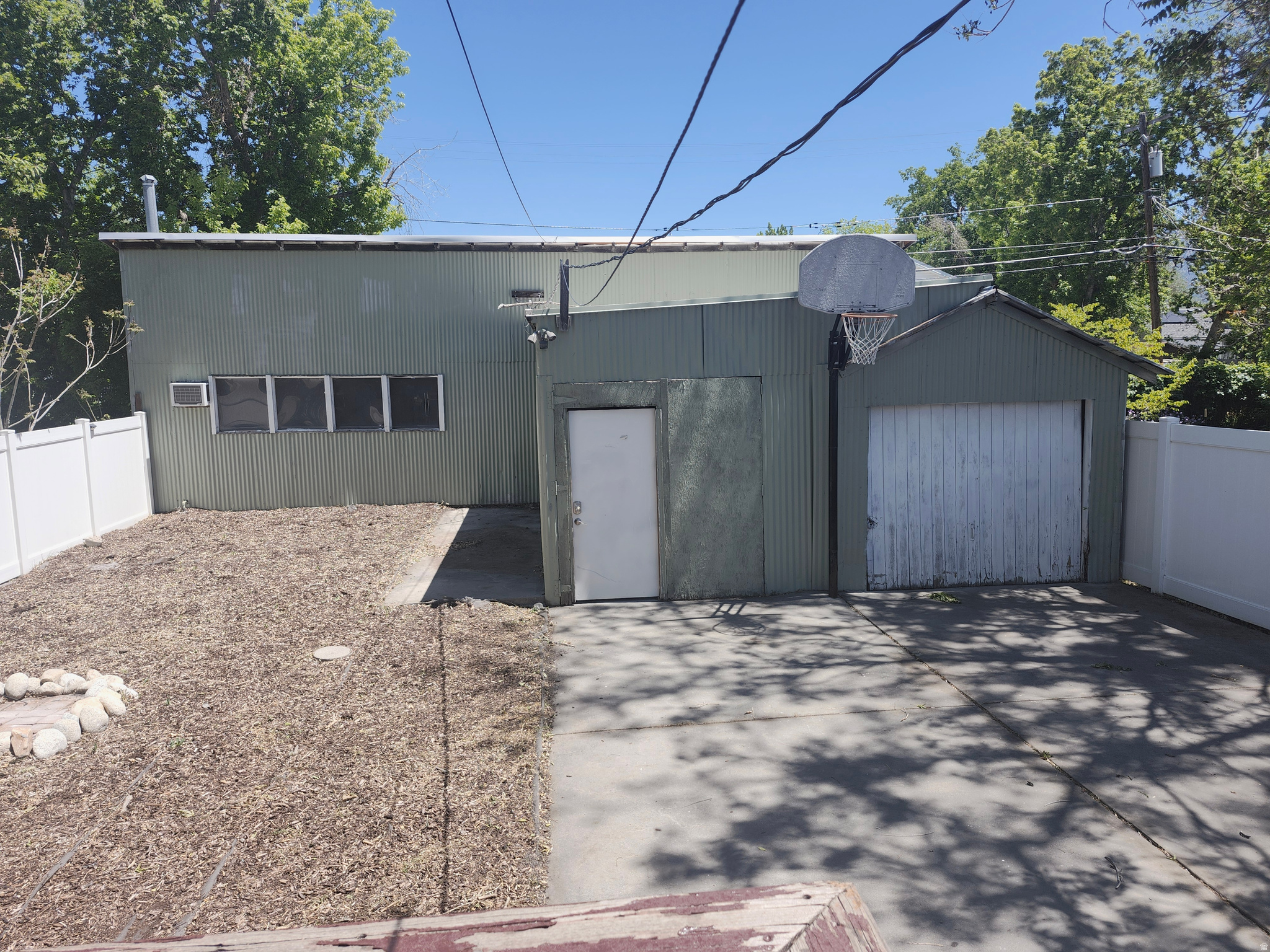 main property photo 43