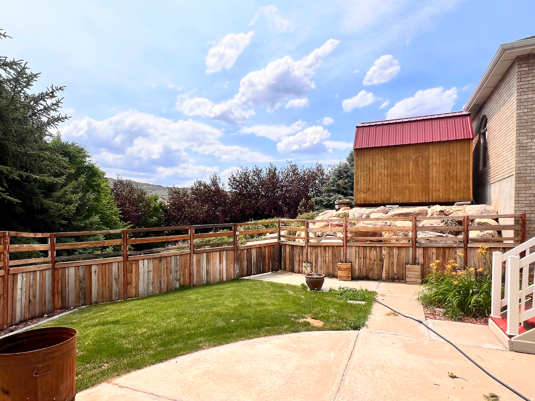 main property photo 38