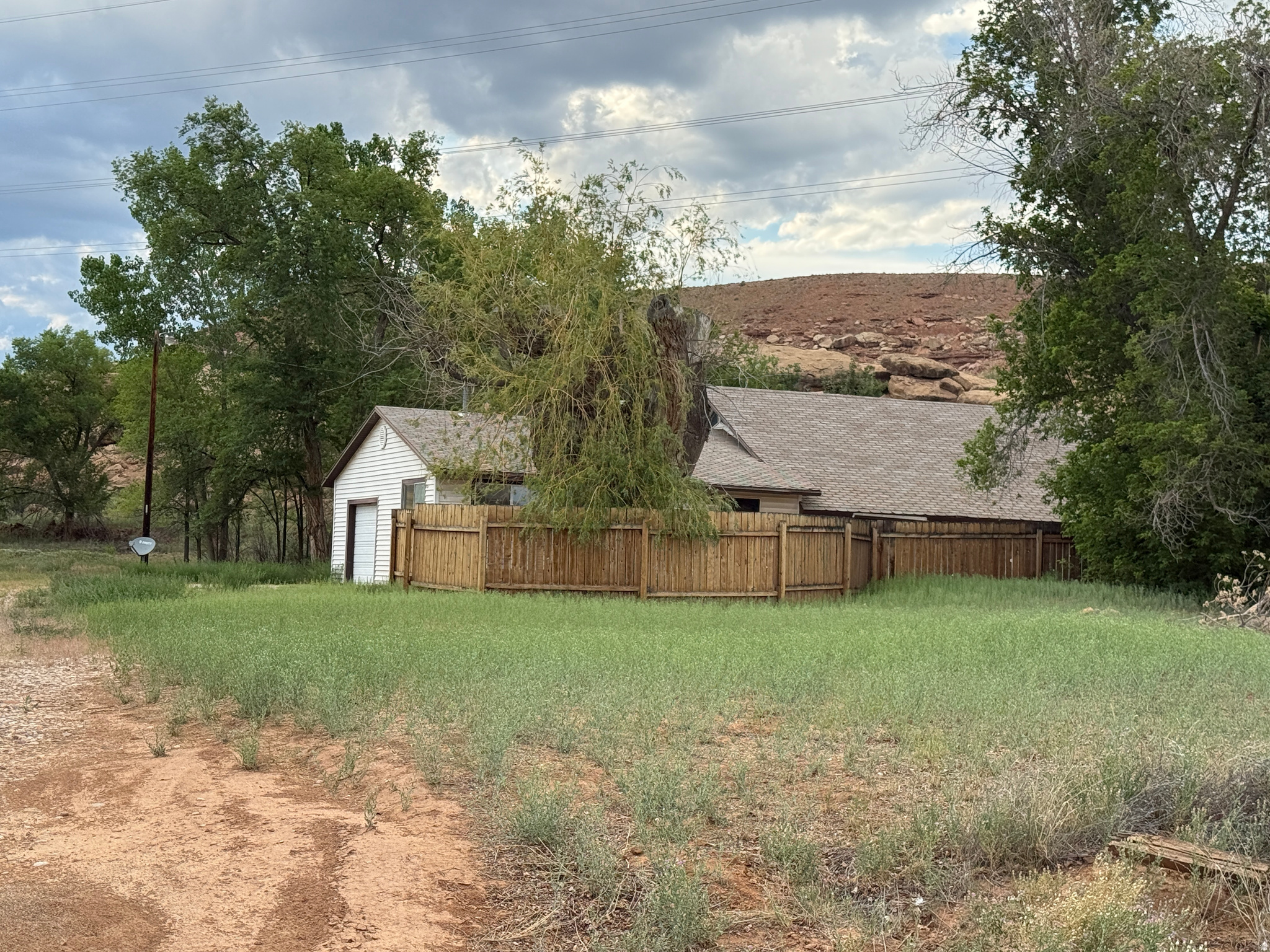 main property photo 2