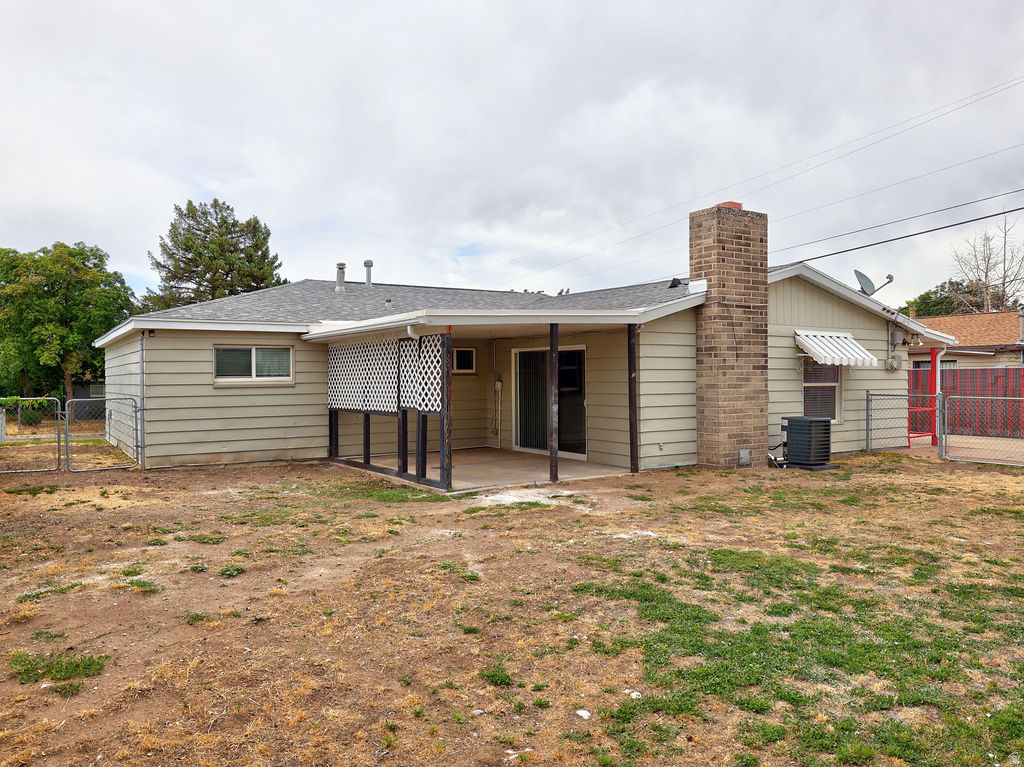 main property photo 5