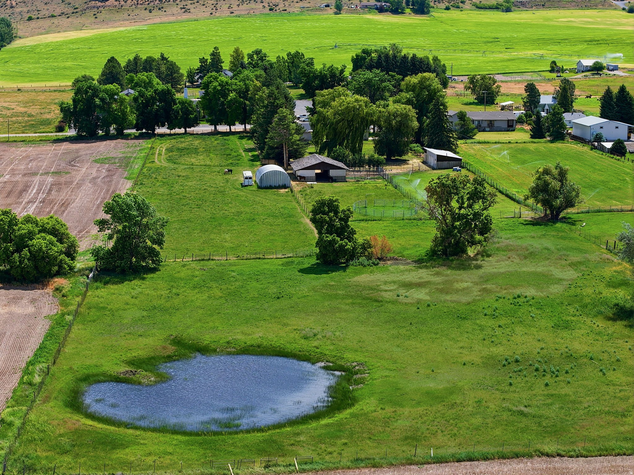 main property photo 13
