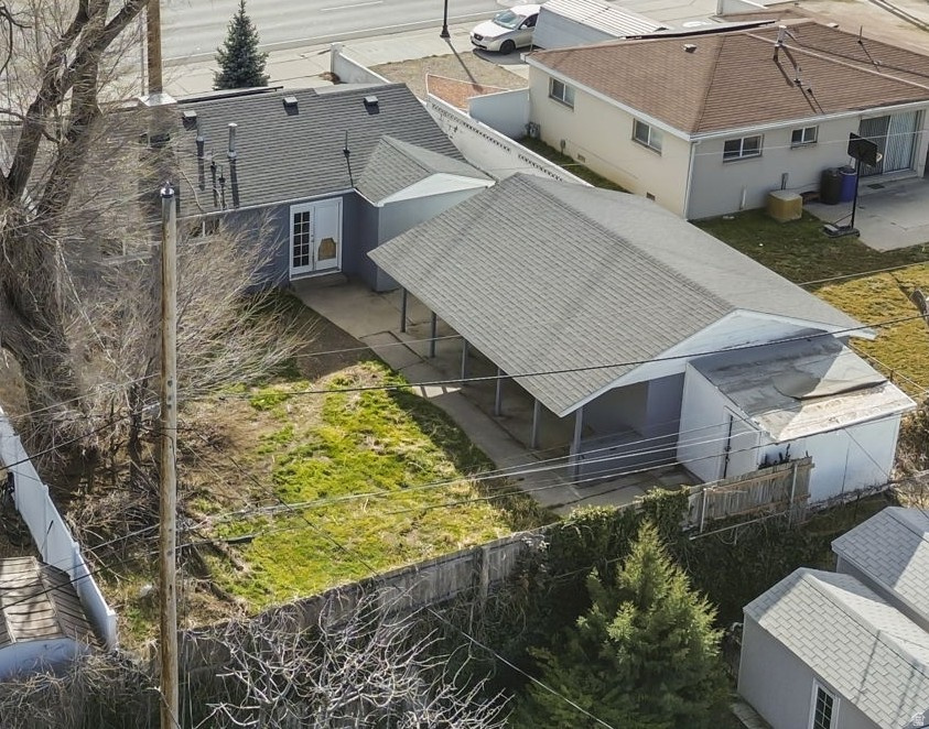 main property photo 35