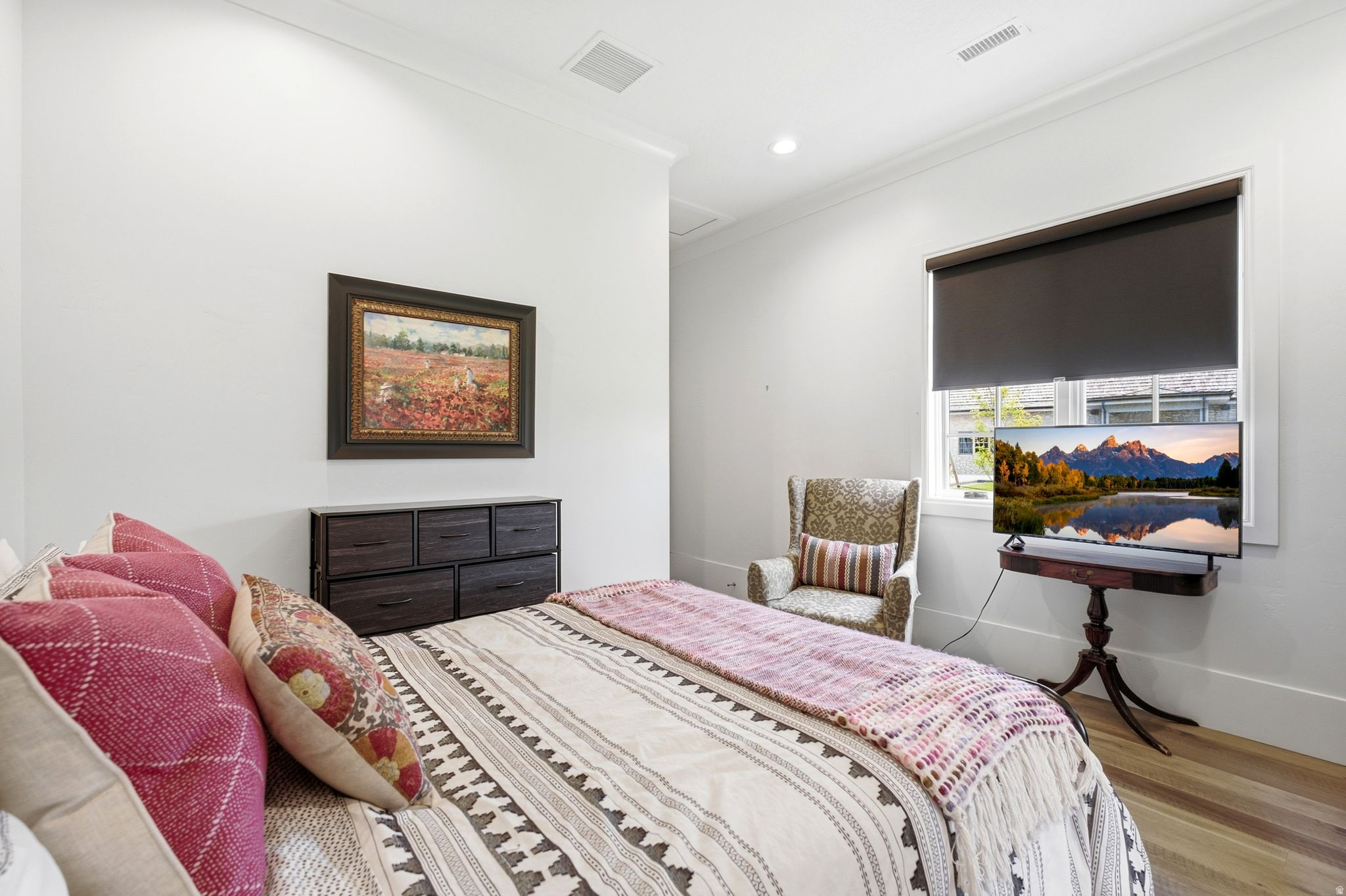 main property photo 73