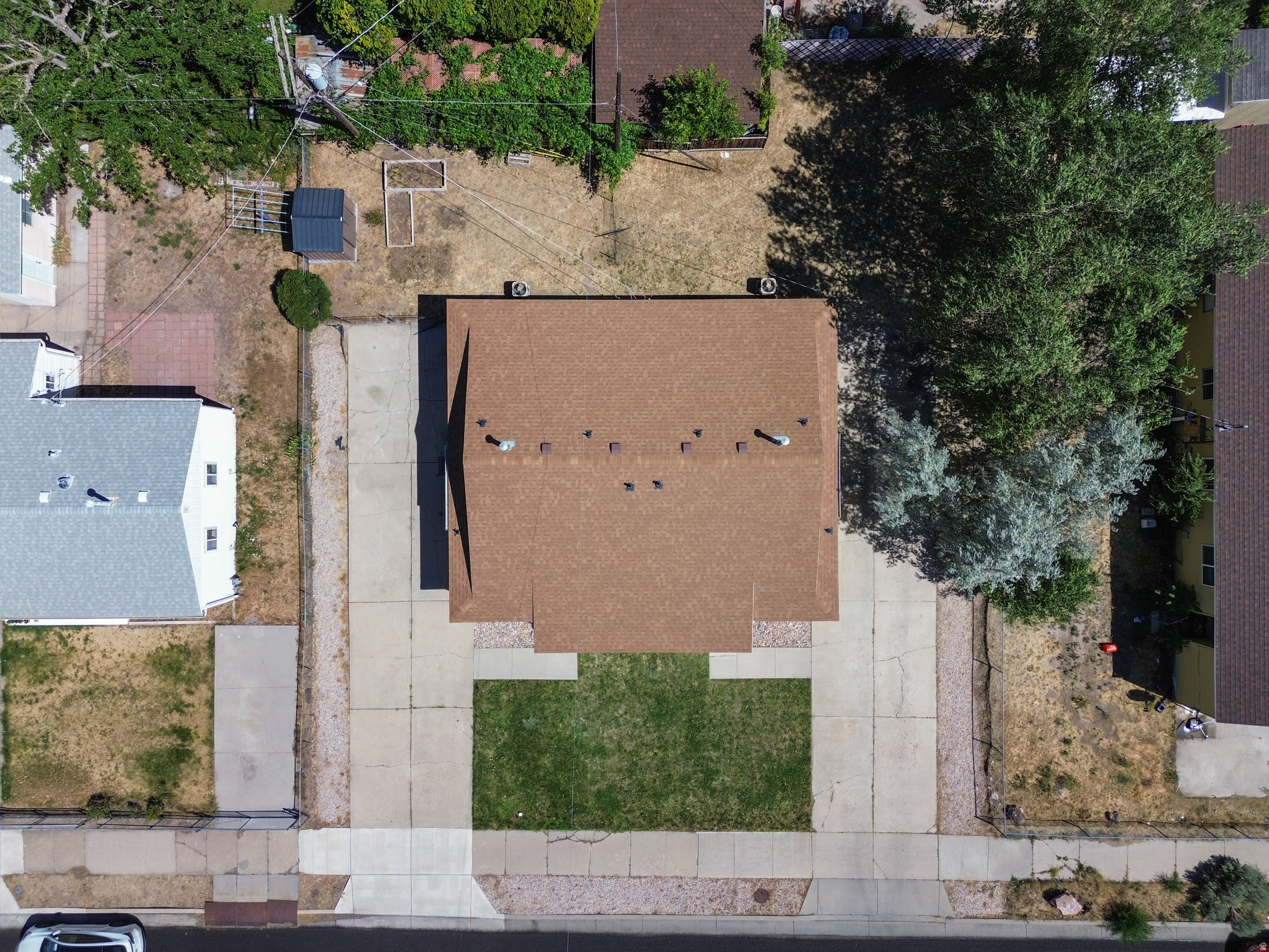 main property photo 32
