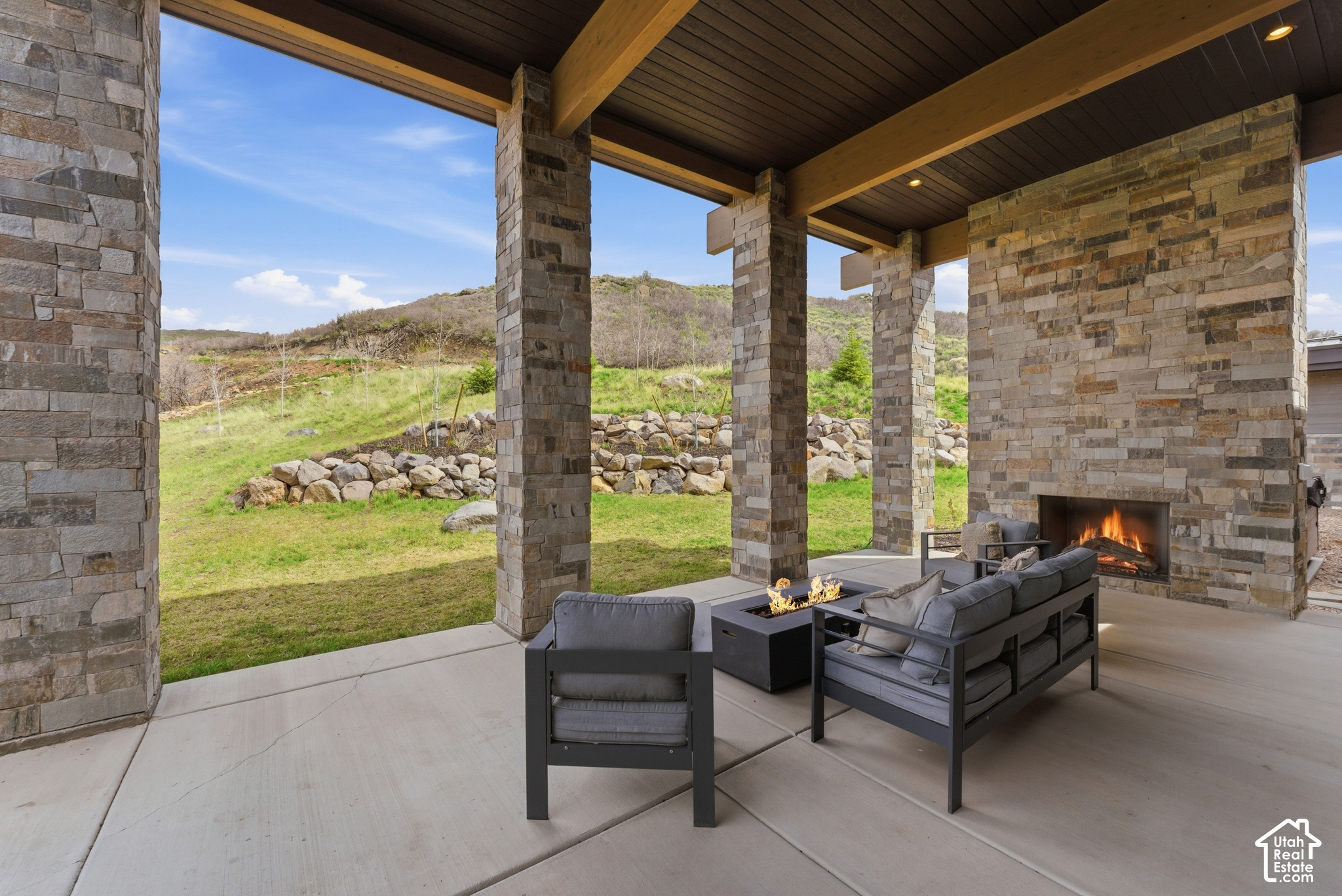 main property photo 58