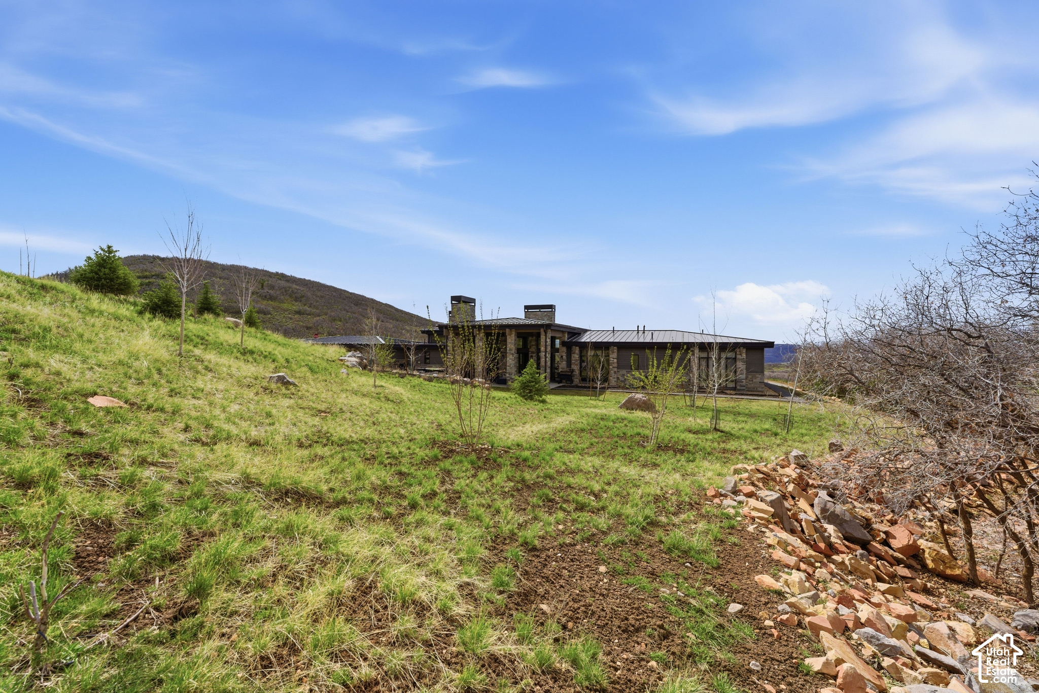 main property photo 70