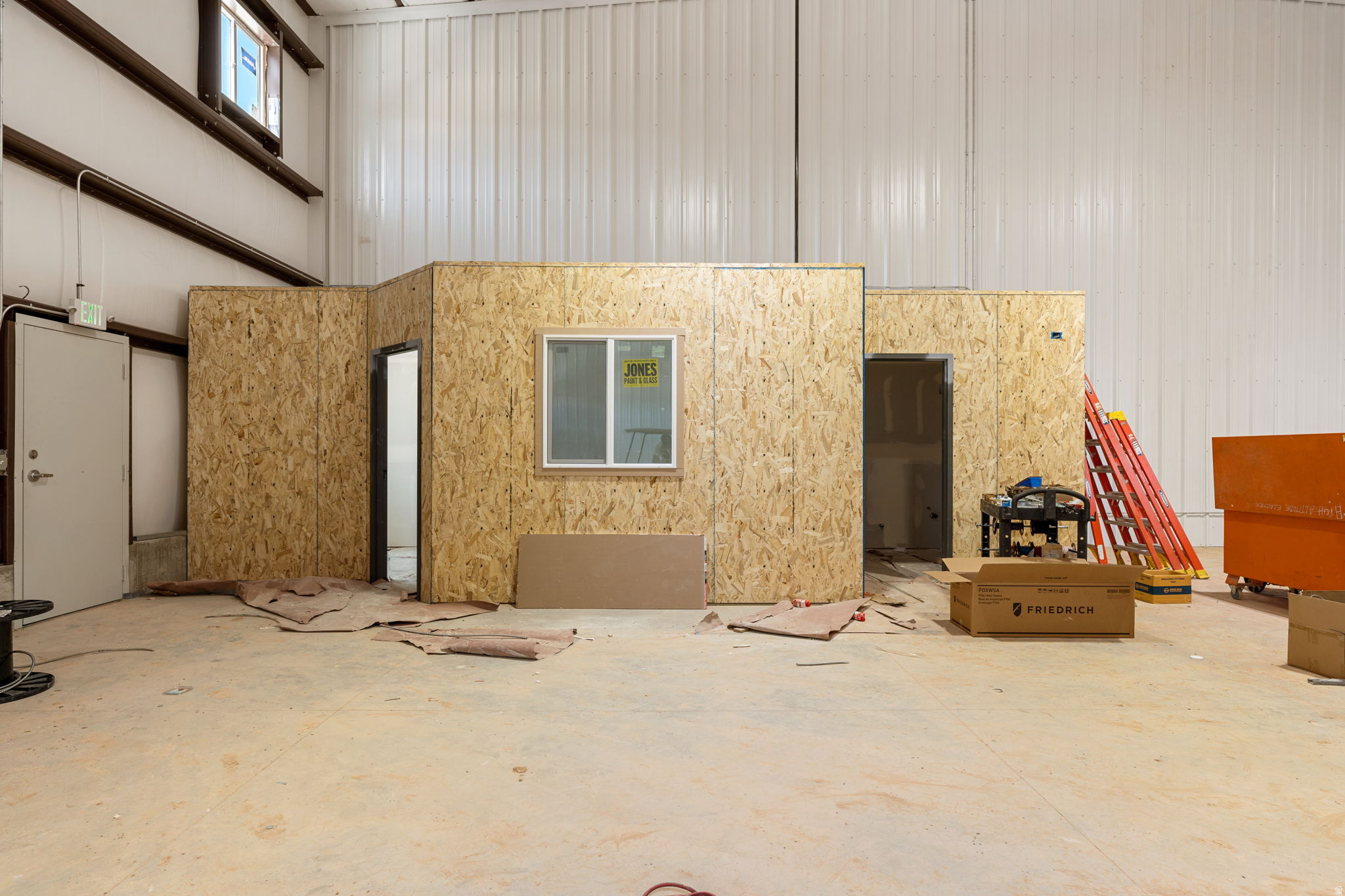 main property photo 22