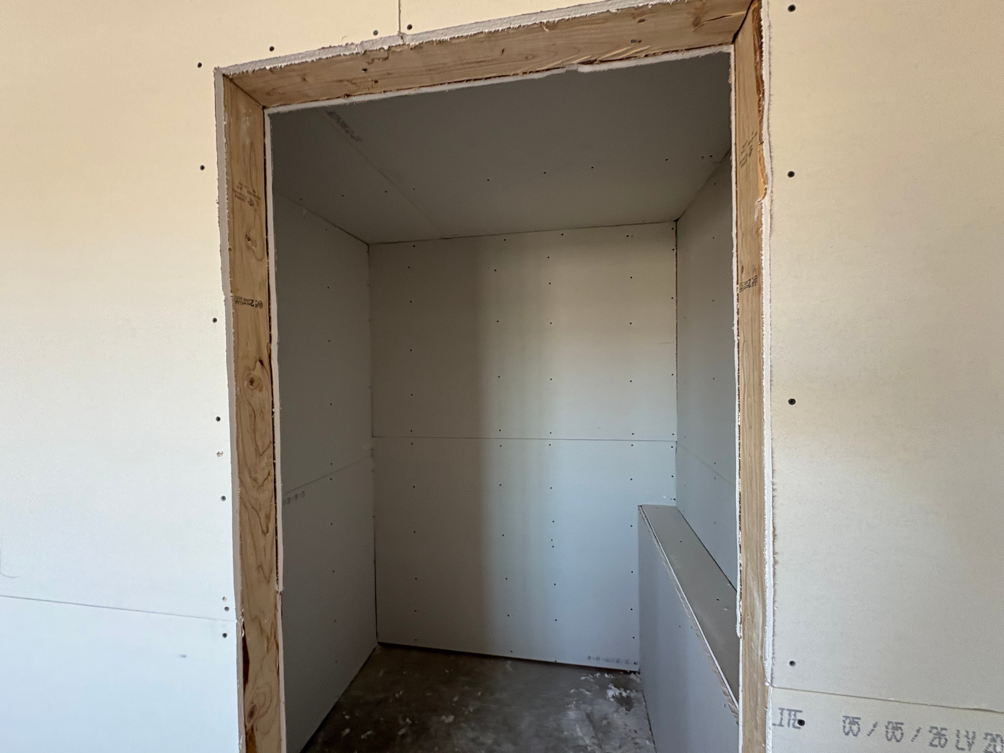 main property photo 3