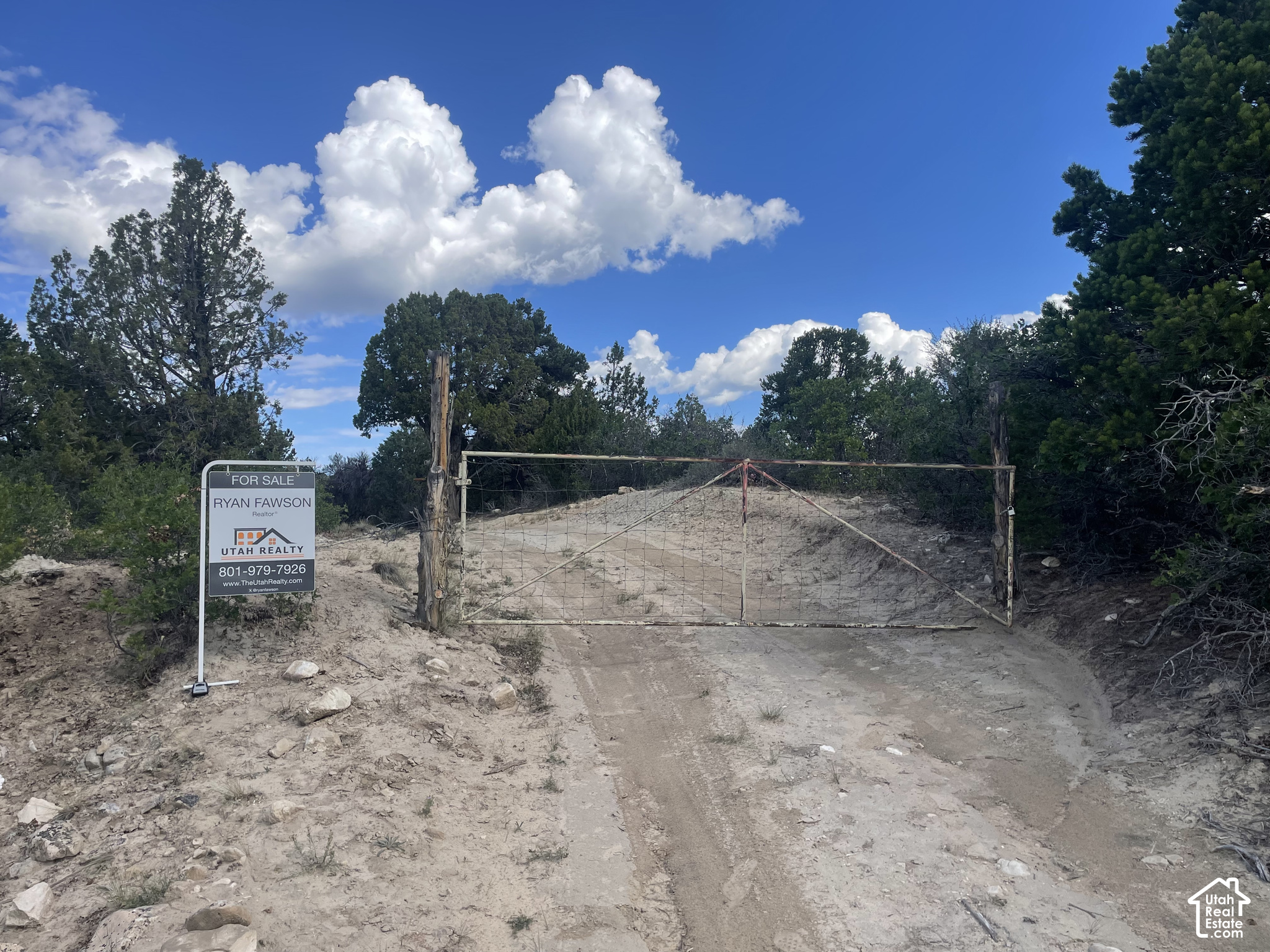 main property photo 21