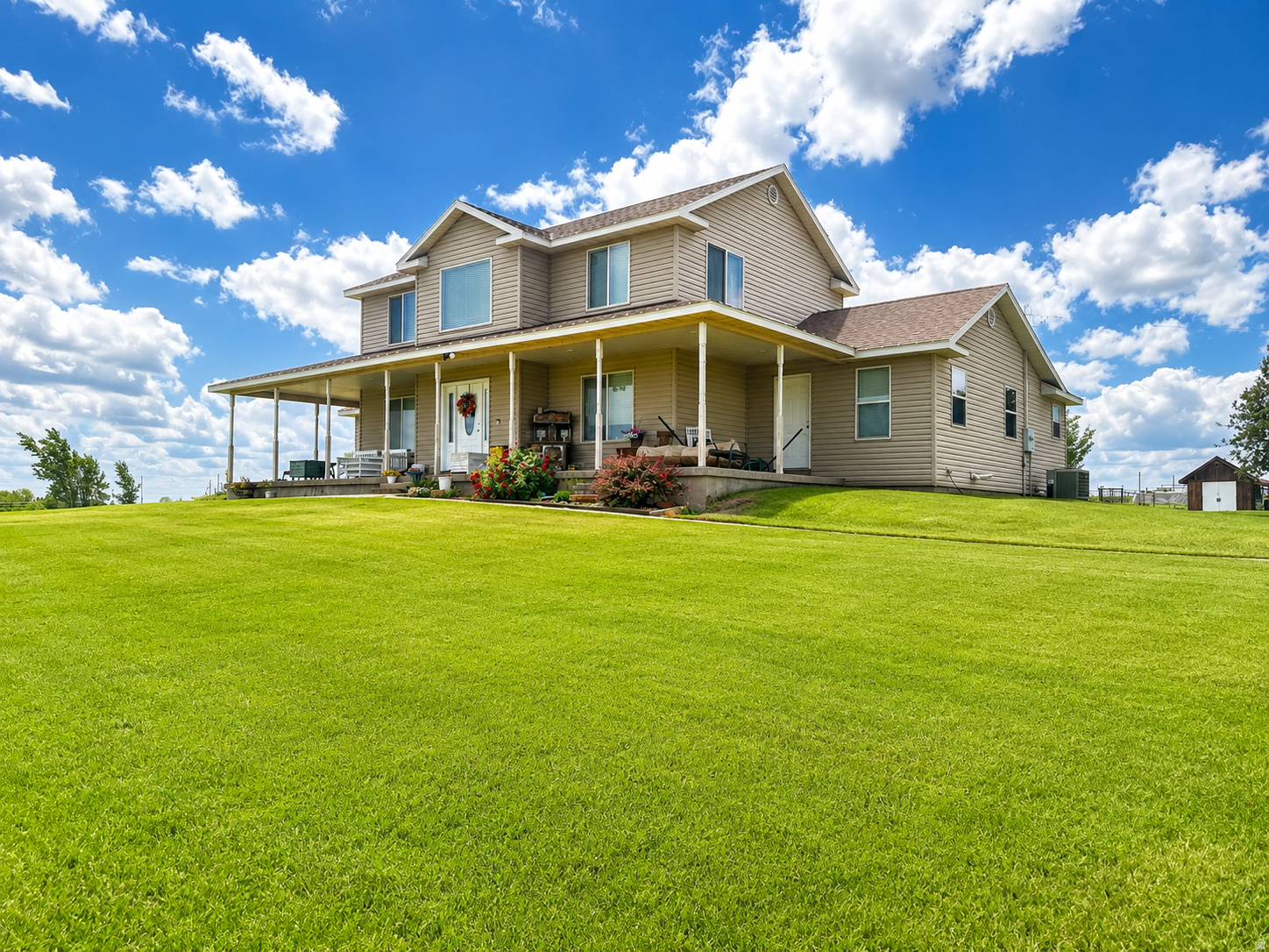 main property photo 16