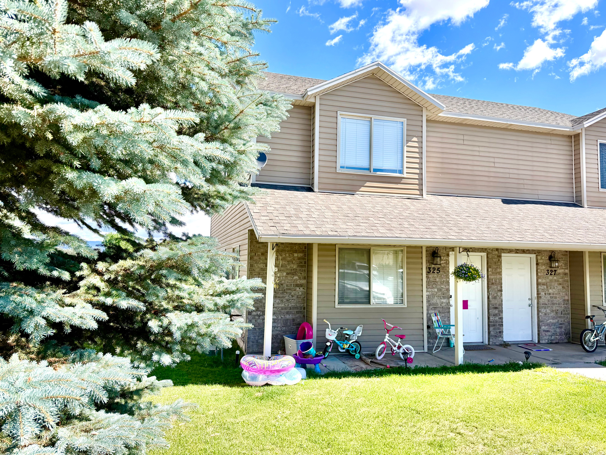 main property photo 0