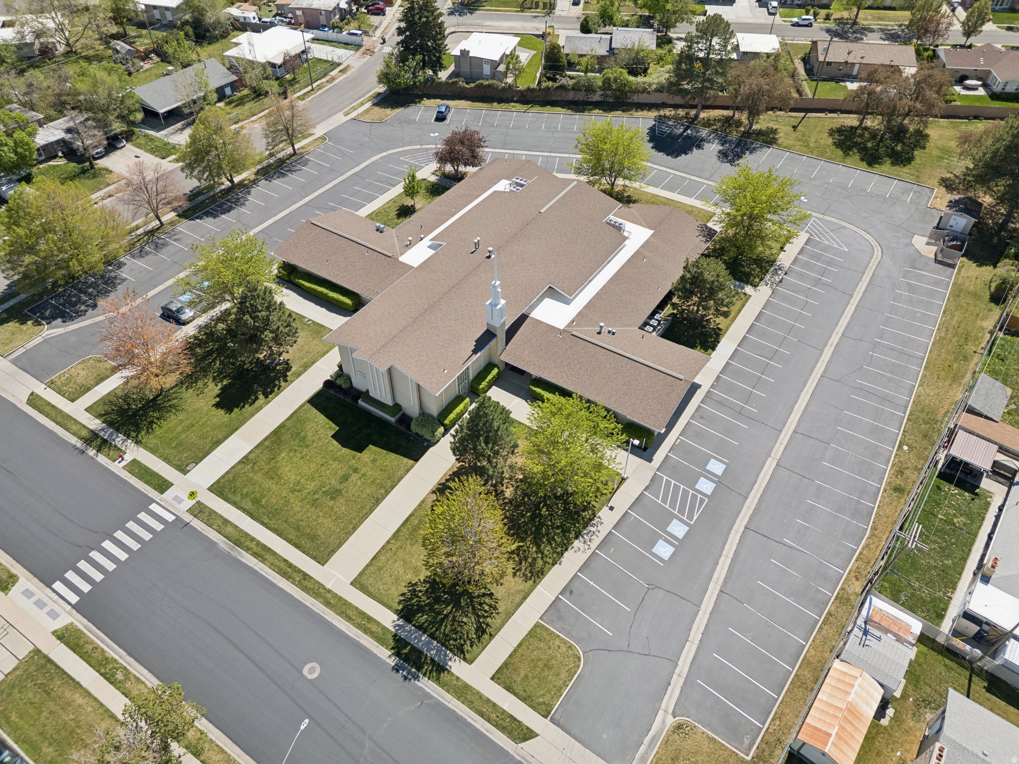 main property photo 0
