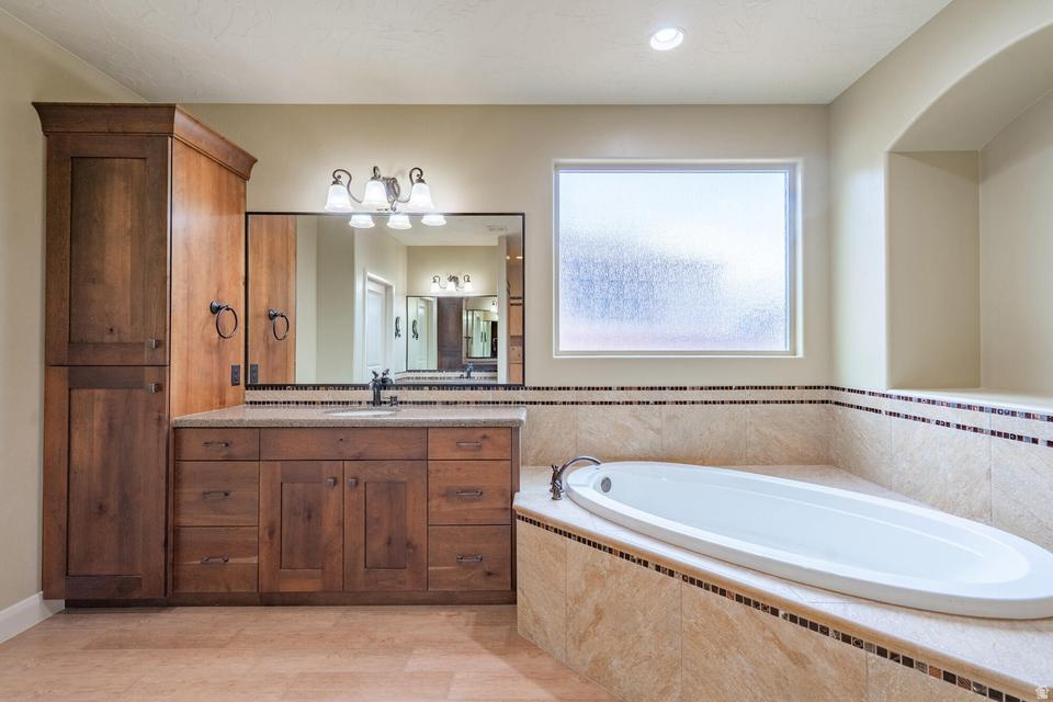 main property photo 59