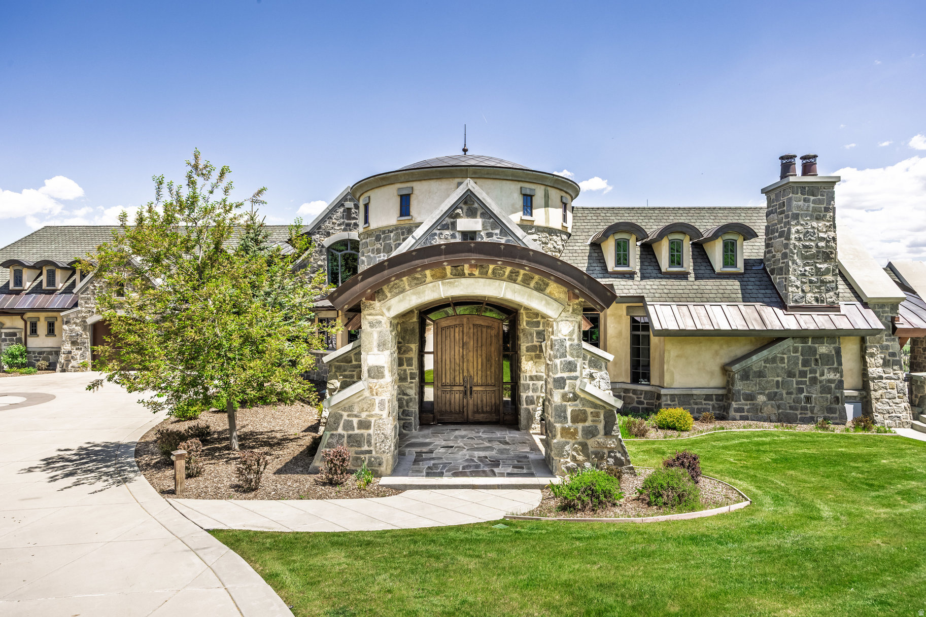 main property photo 64