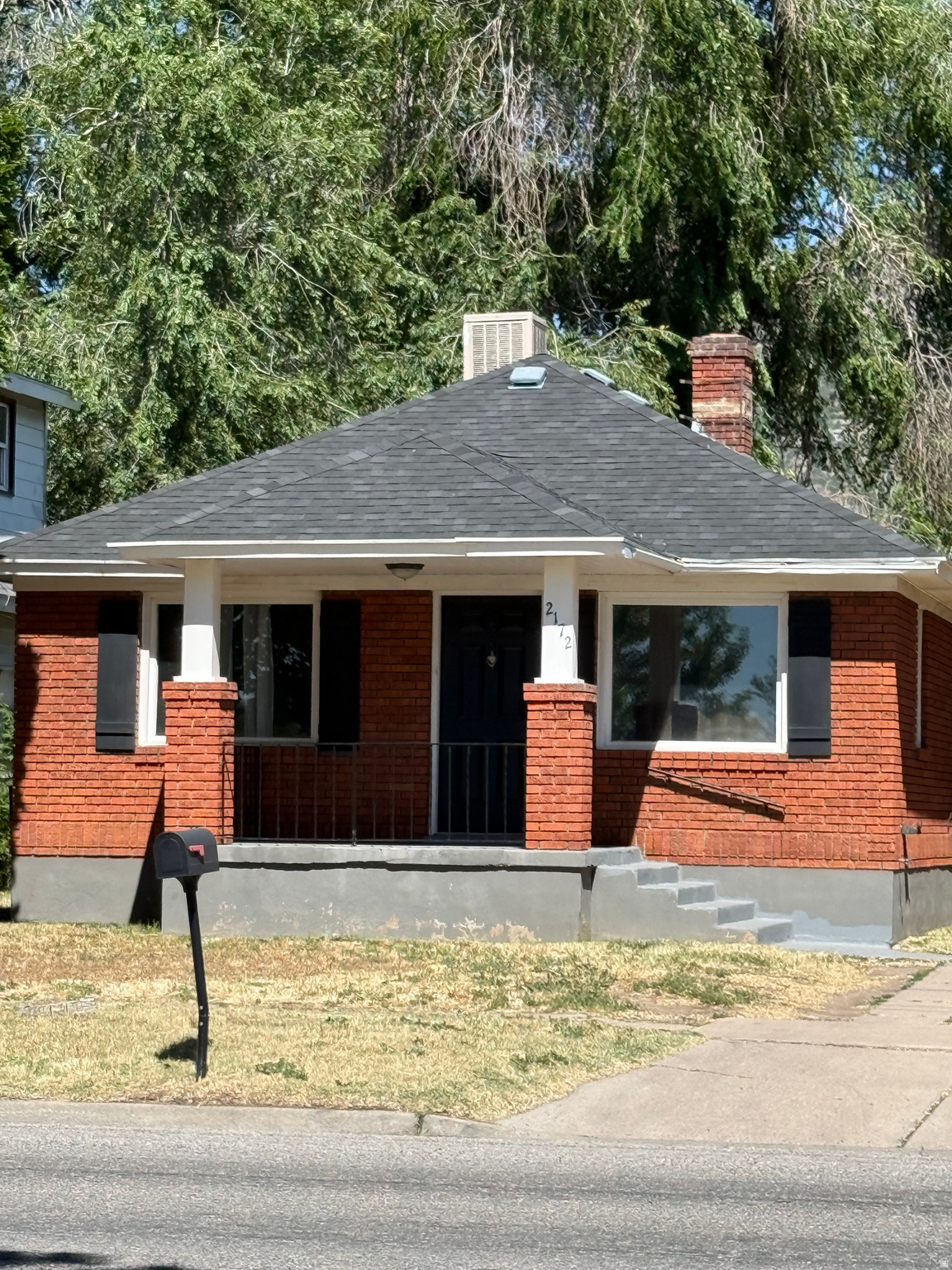 main property photo 3