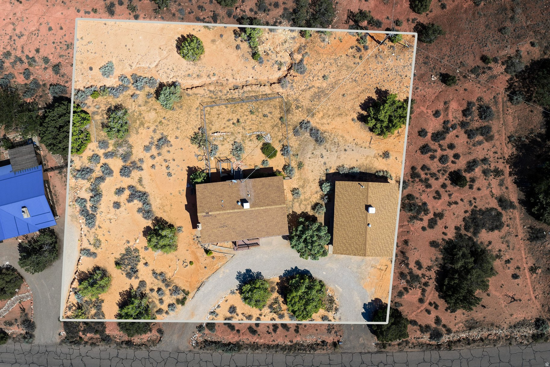 main property photo 35