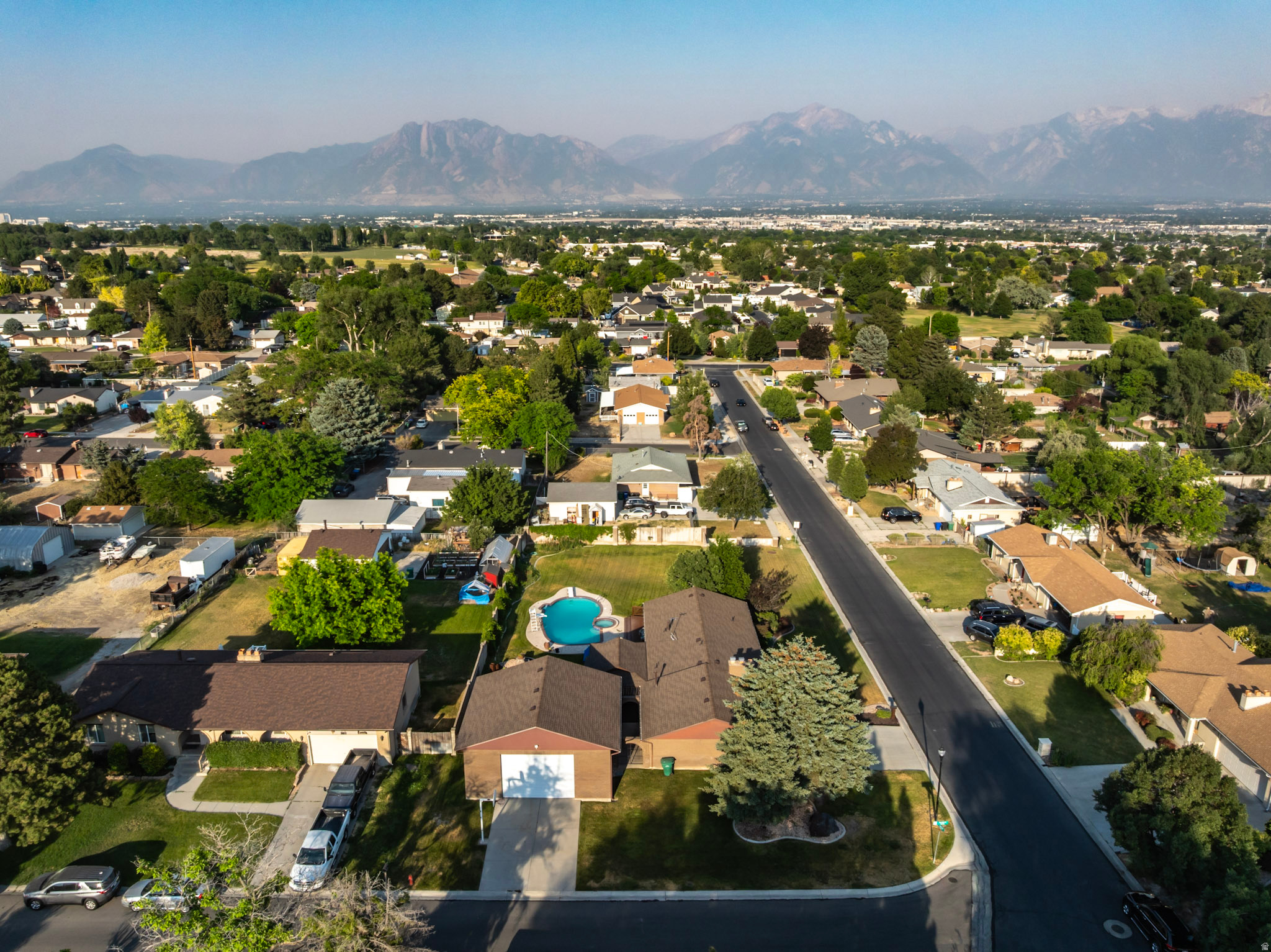 main property photo 44