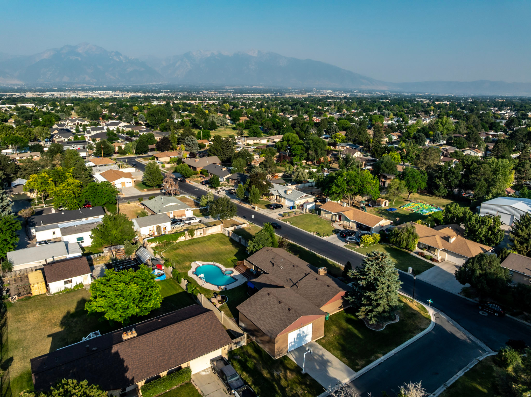 main property photo 45