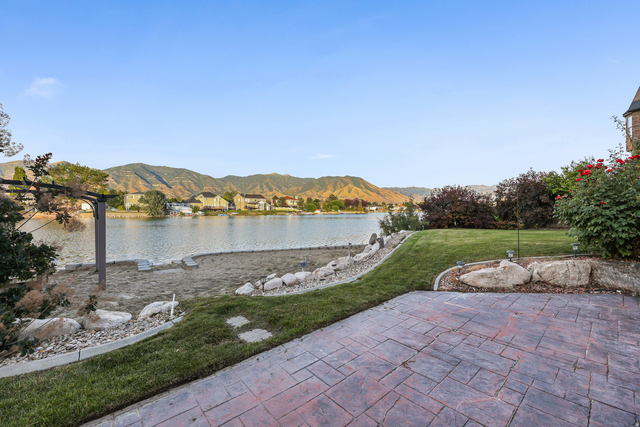 main property photo 51