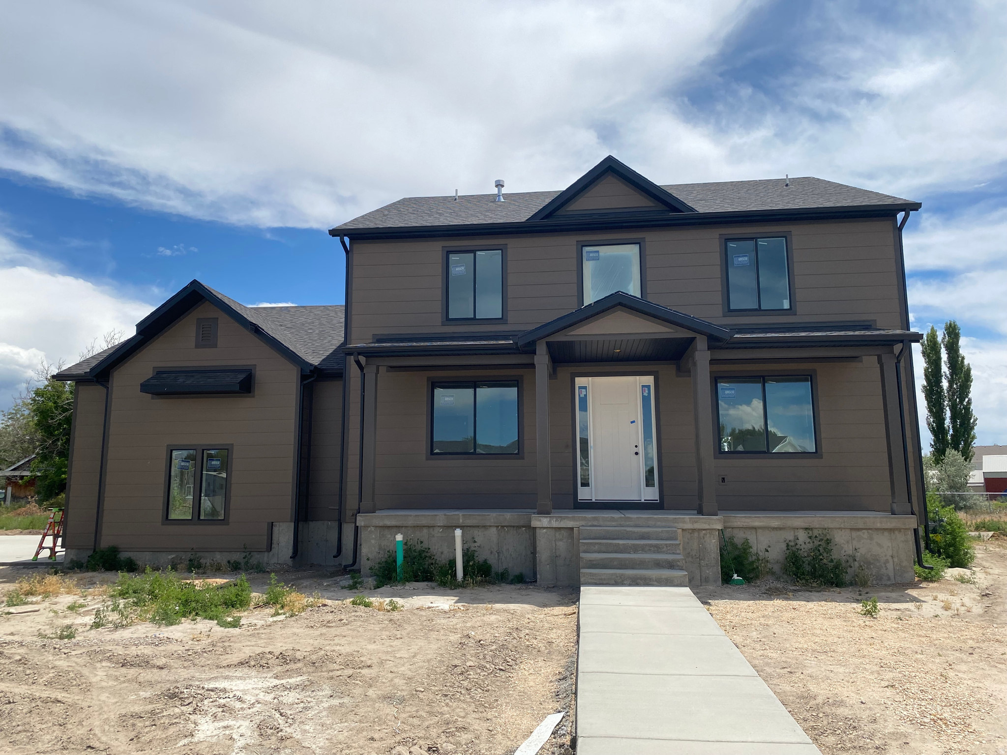 main property photo 0