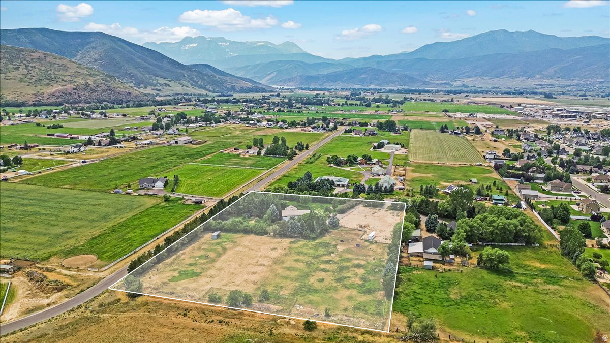 main property photo 81