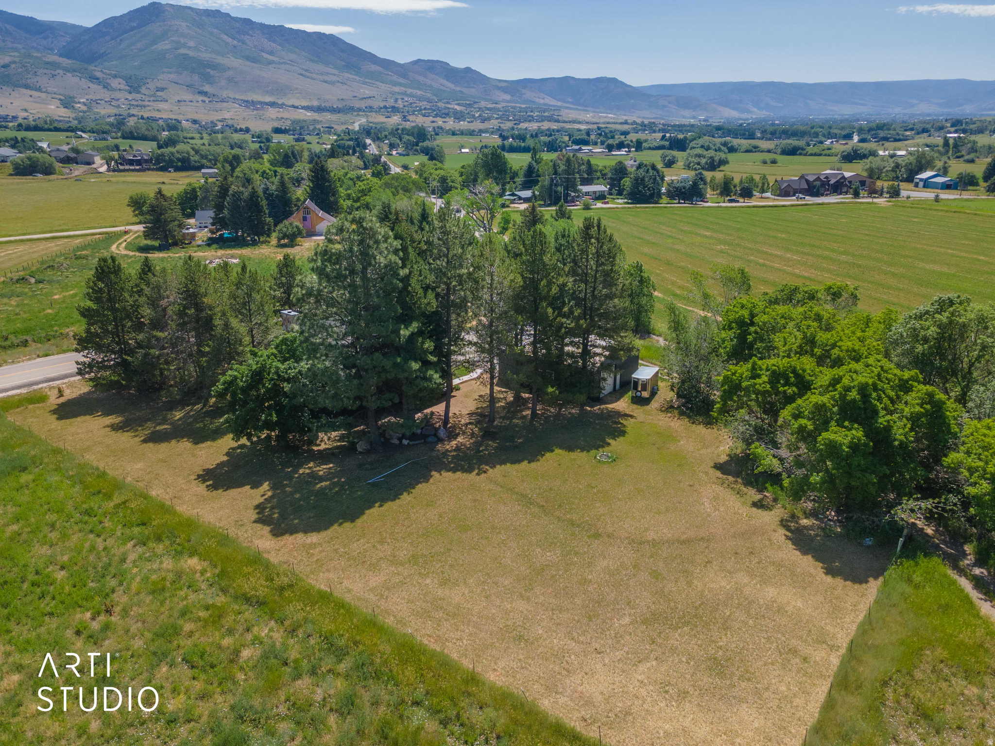 main property photo 58