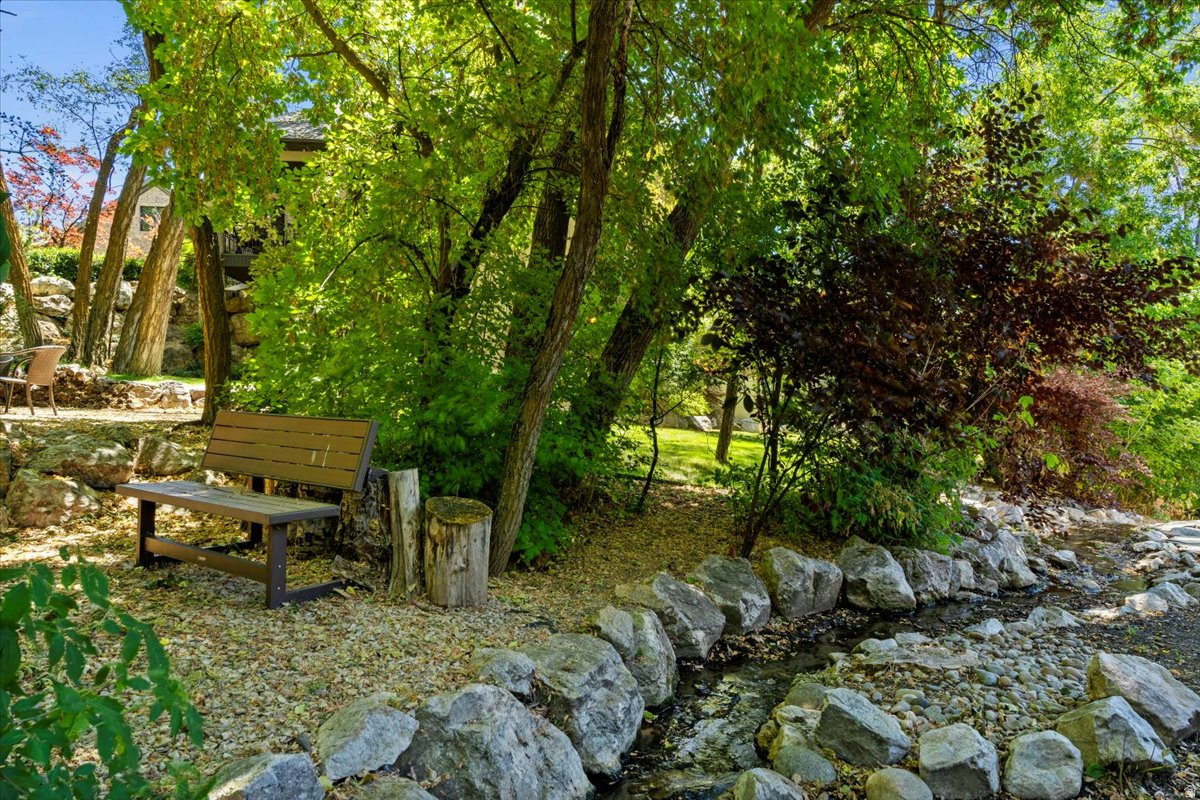 main property photo 81
