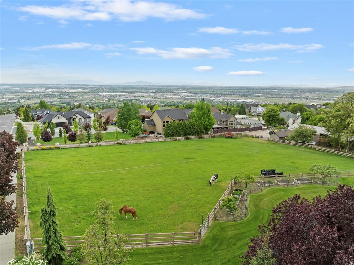 main property photo 92