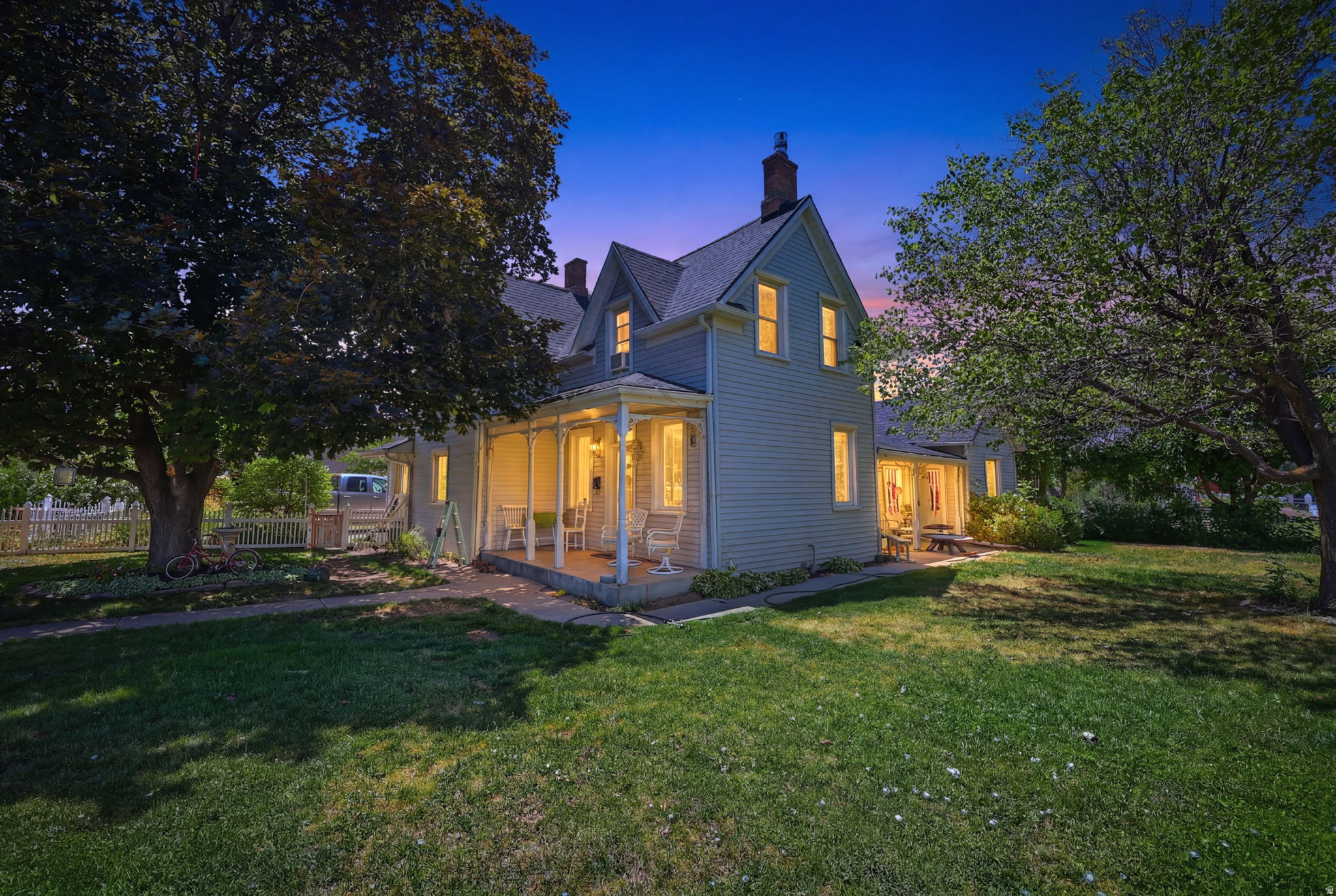 main property photo 0