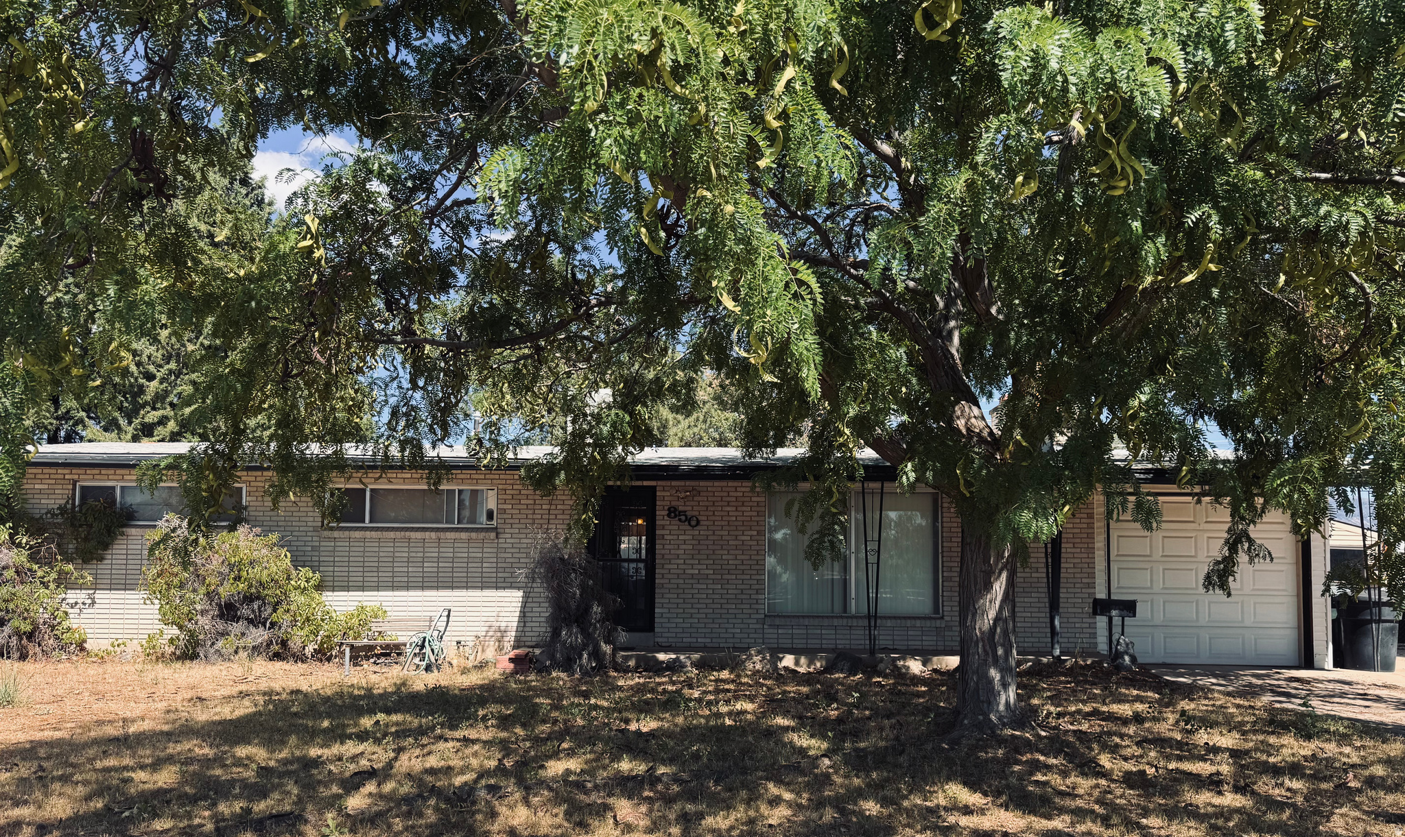 main property photo 0