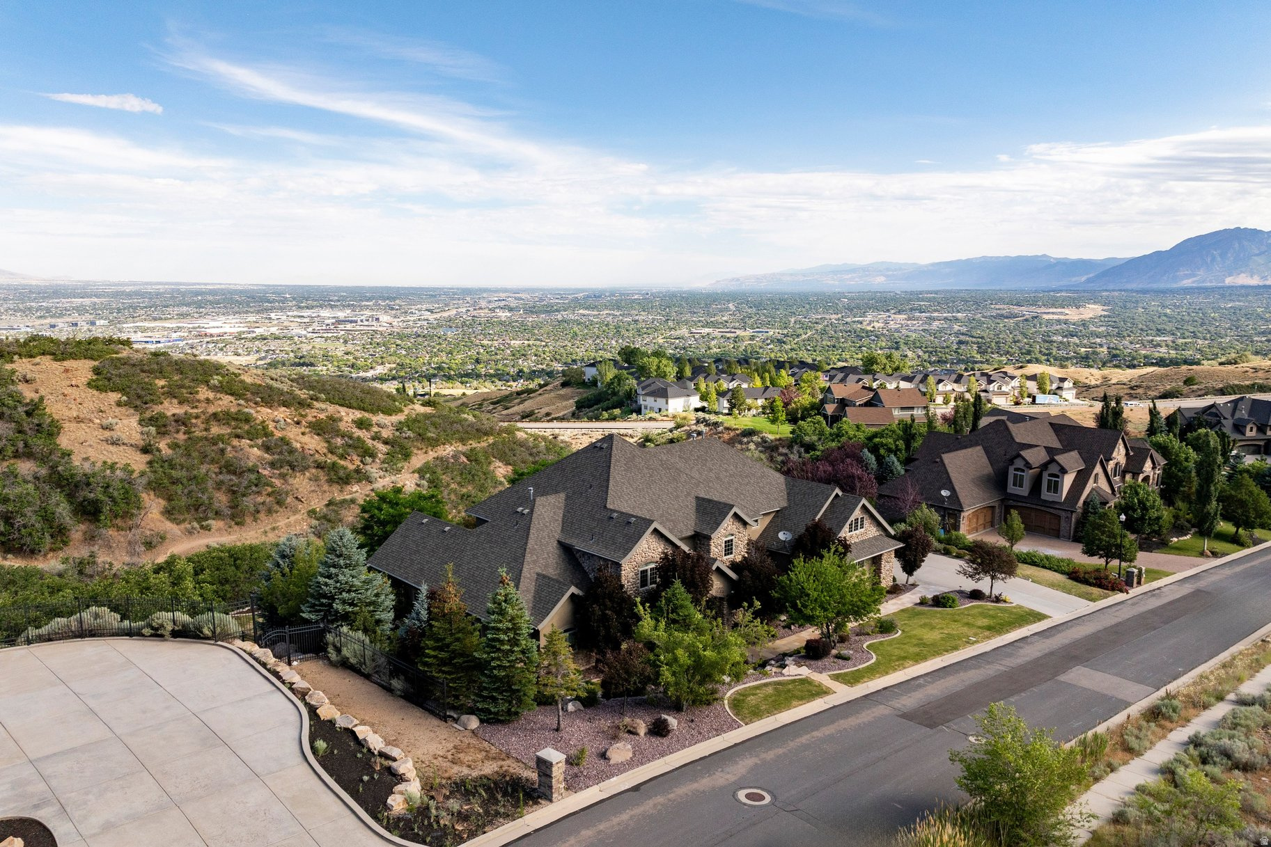 main property photo 70