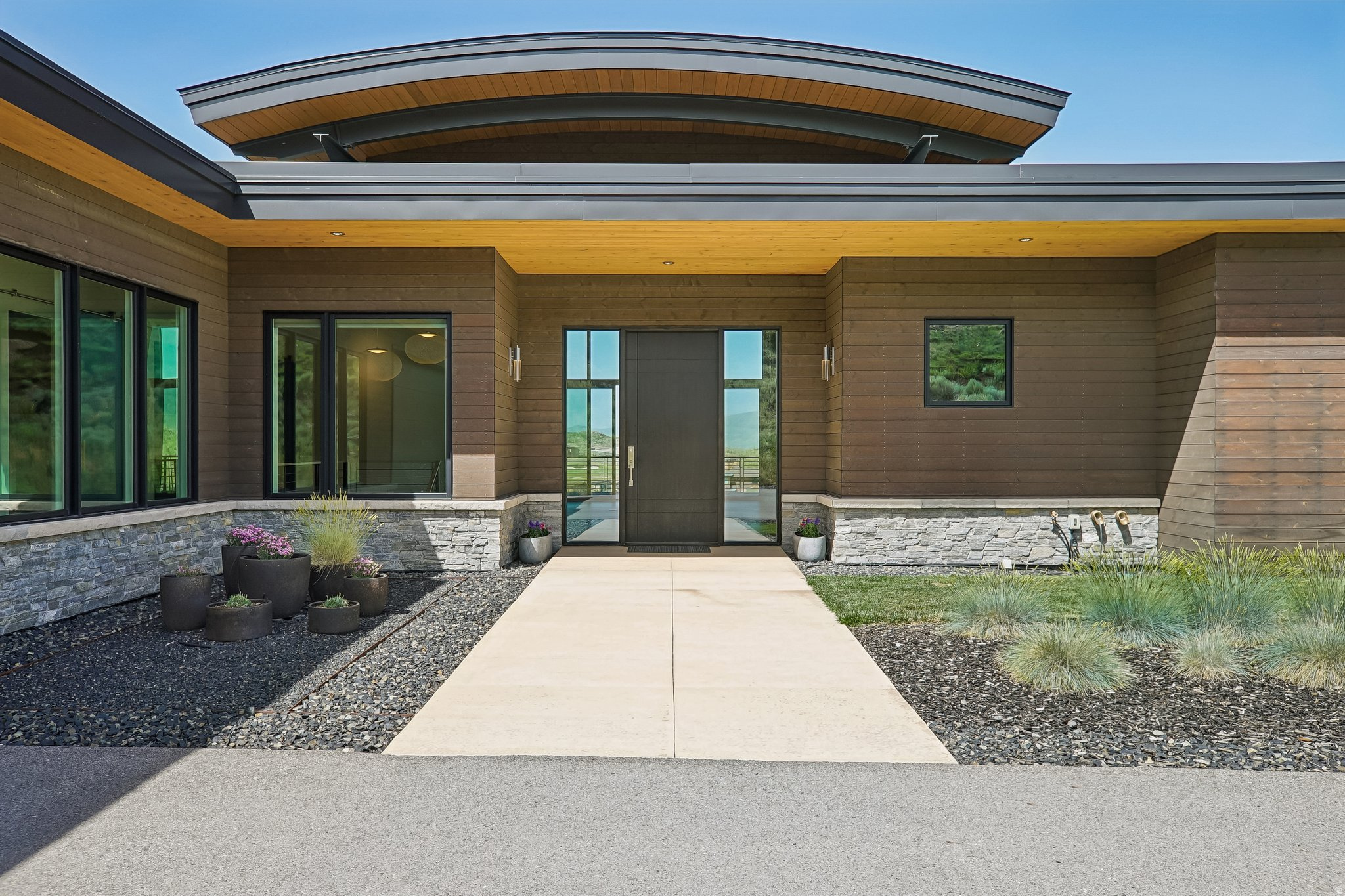 main property photo 72