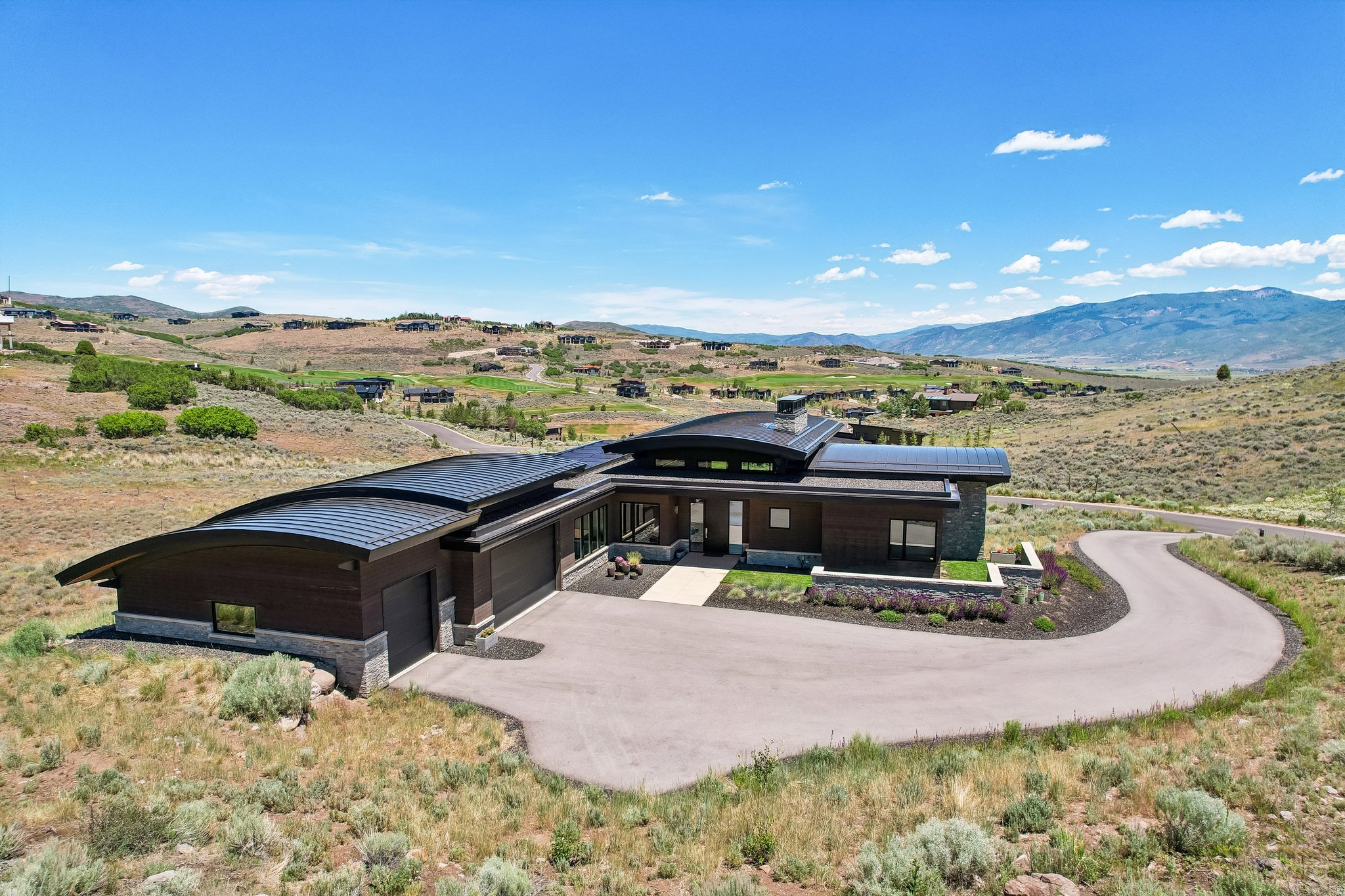 main property photo 81