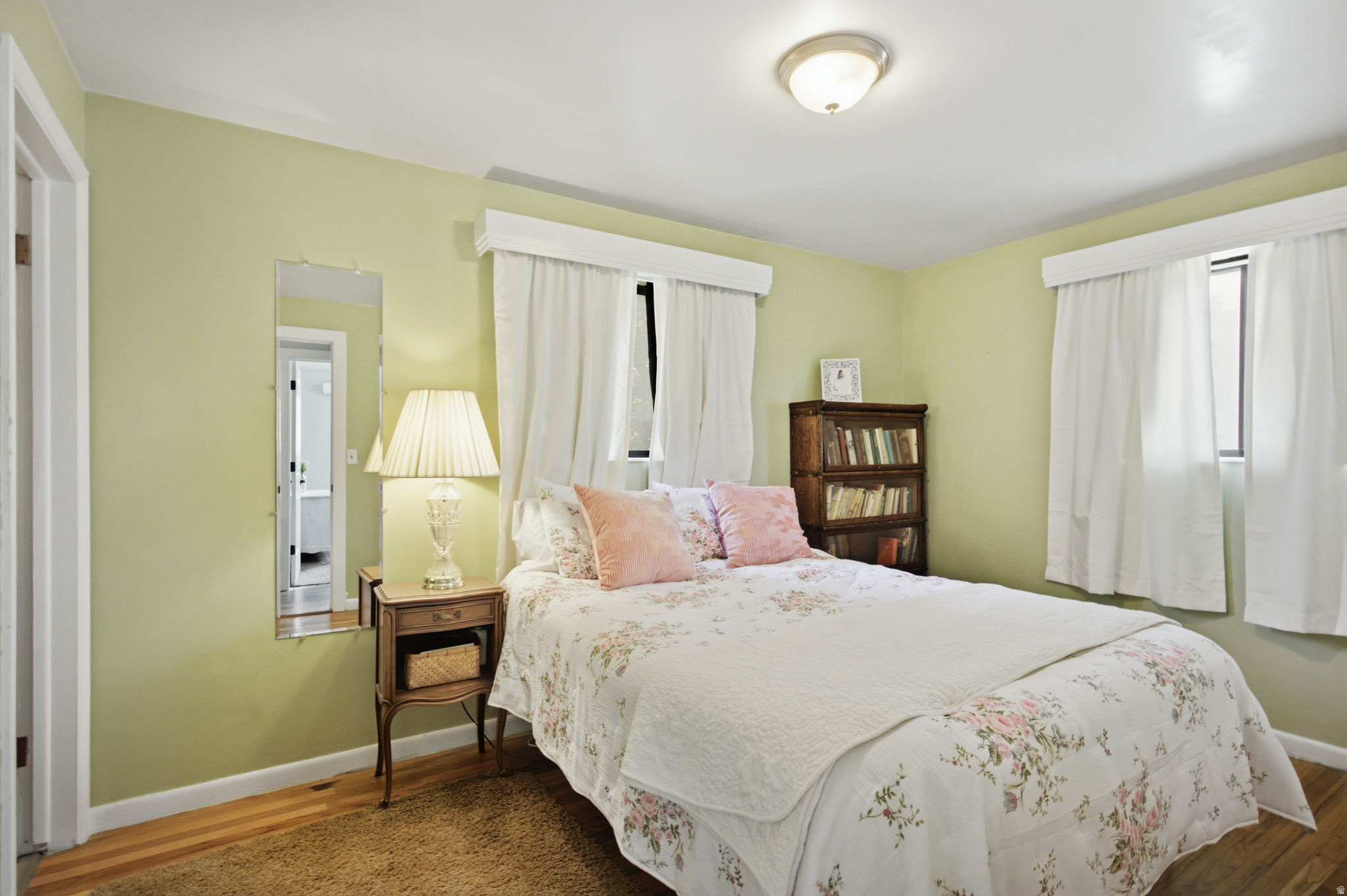 main property photo 20