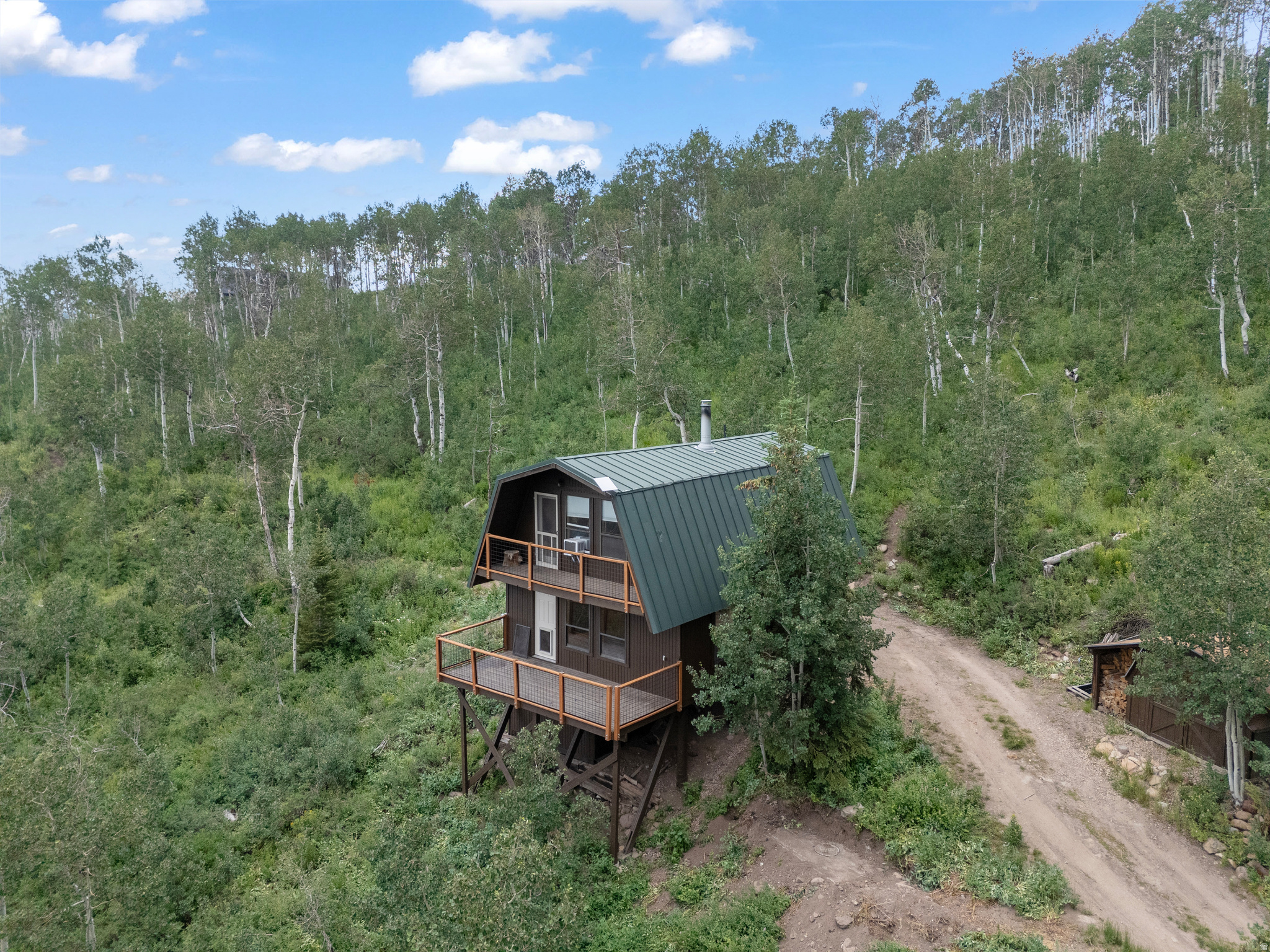 main property photo 0