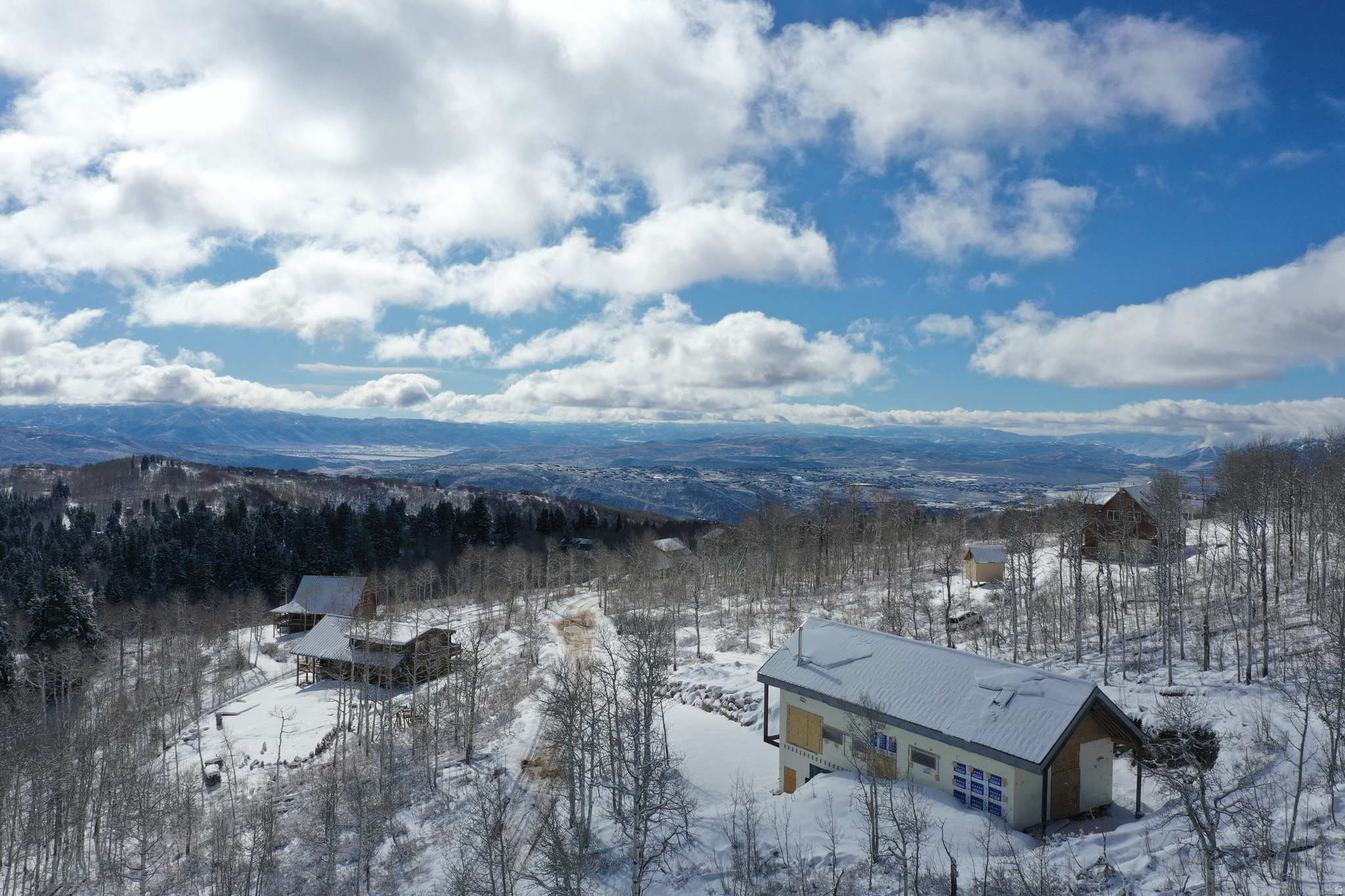 main property photo 33