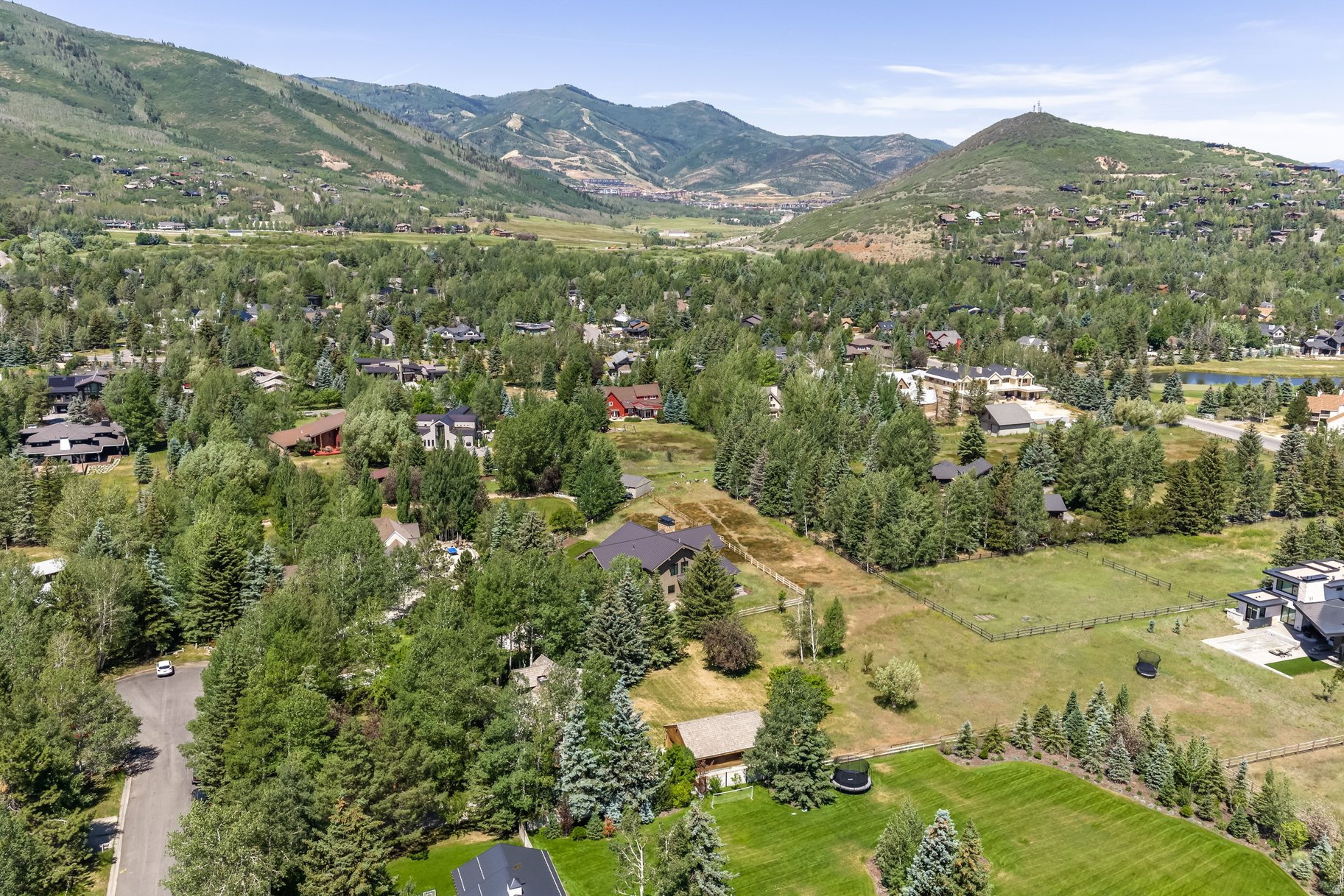 main property photo 78