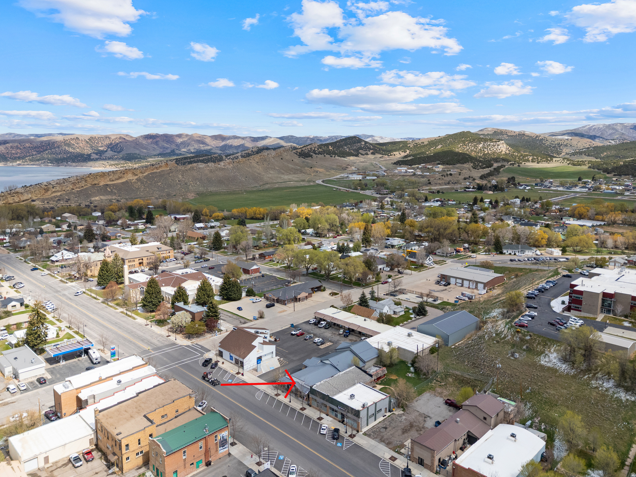 main property photo 25